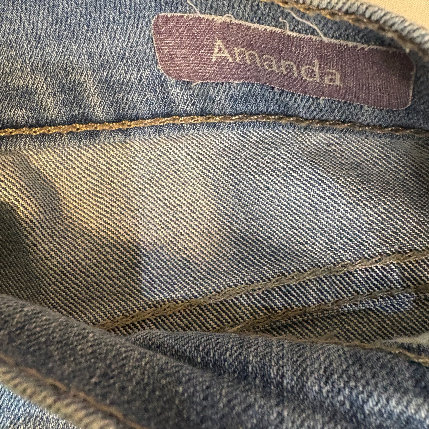 Gloria Vanderbilt Women’s 14 Short Bootcut Jeans Light Wash Stretch Denim Casual