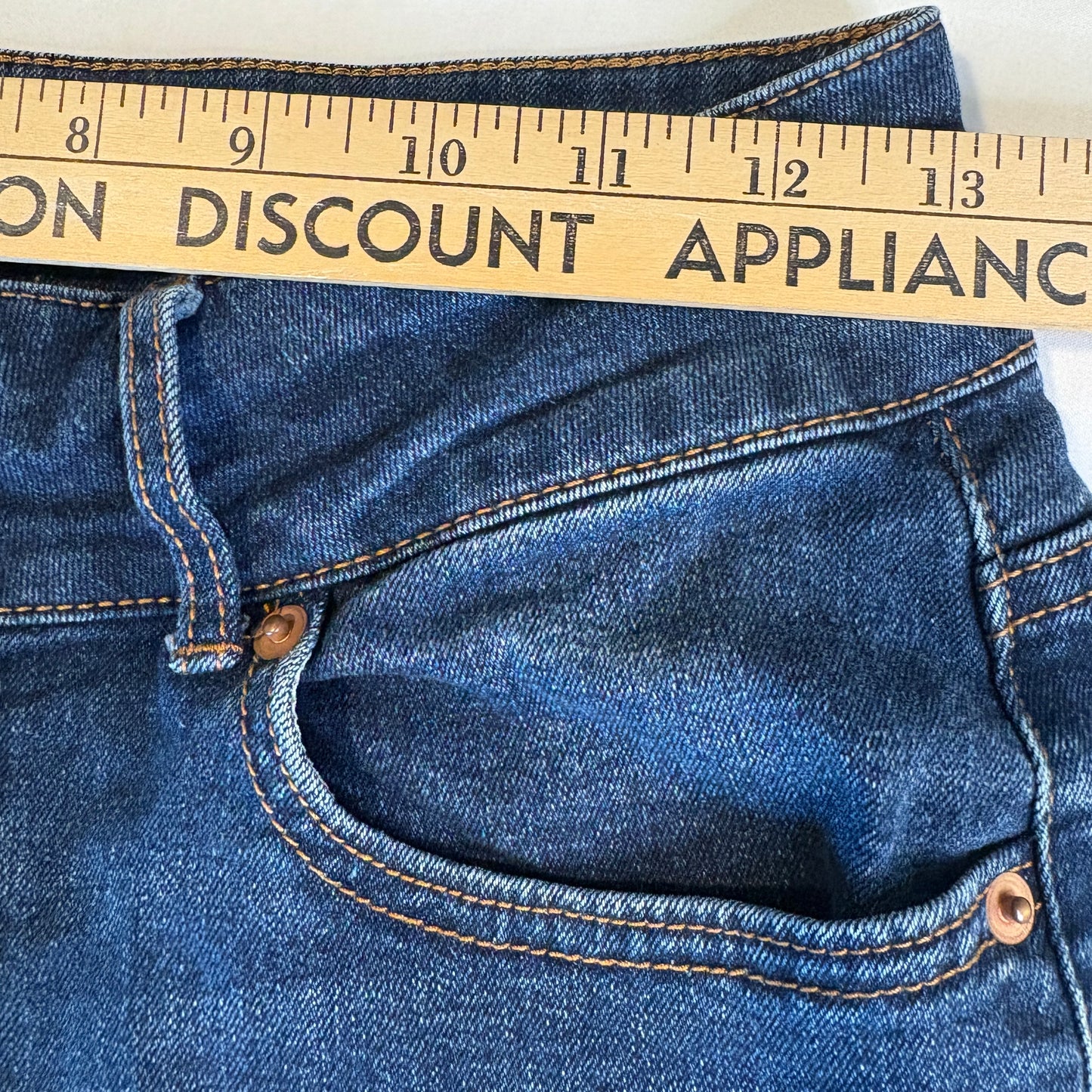 No Boundaries Women’s 9 Baggy Bootcut Flare Jeans Dark Wash Stretch Casual Denim