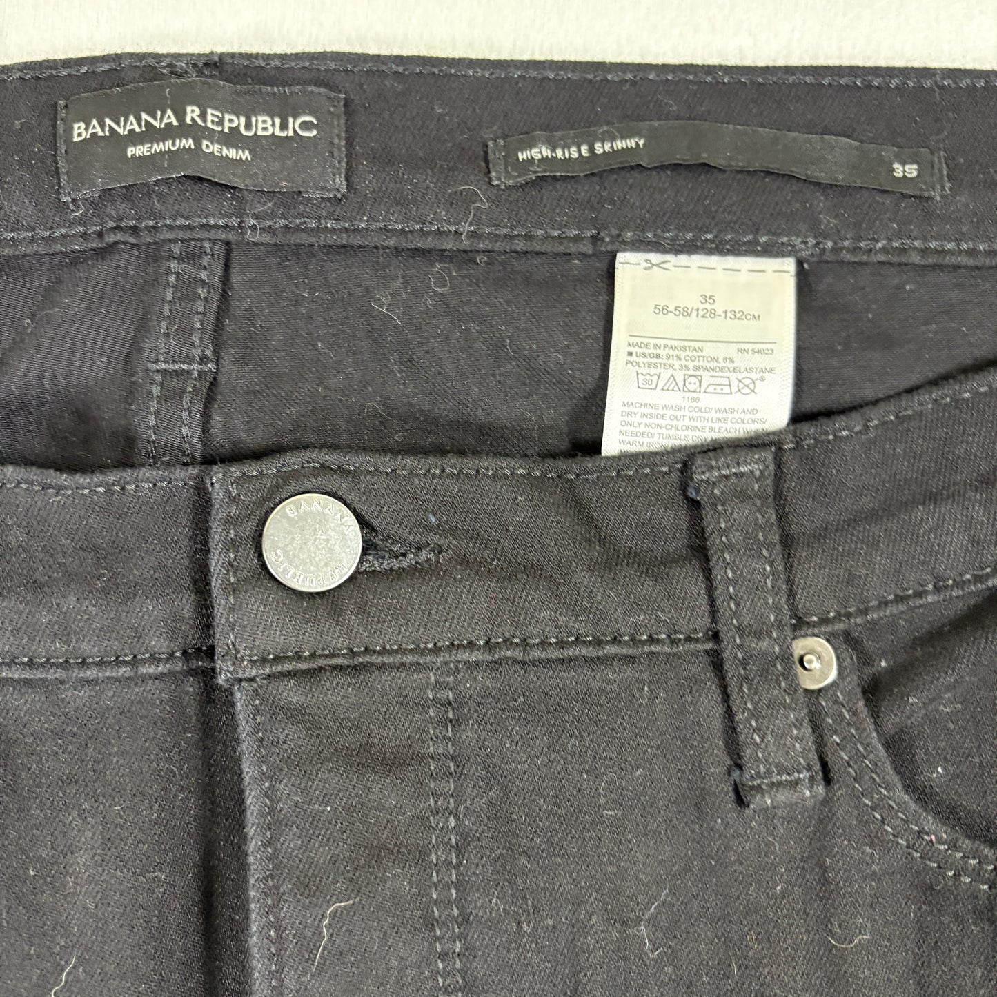 Banana Republic Womens Jeans 35 Black High Rise Skinny Distressed Hem Stretch