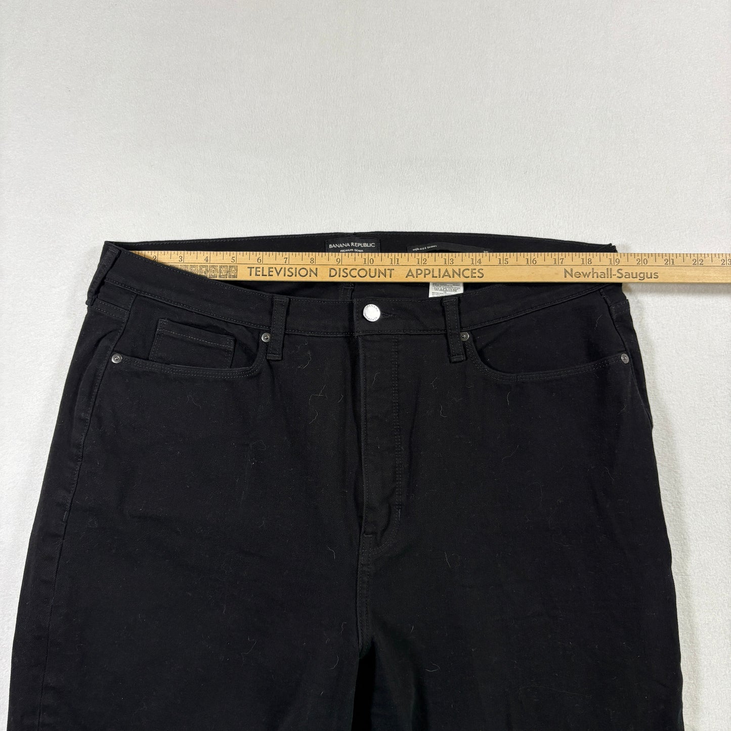 Banana Republic Womens Jeans 35 Black High Rise Skinny Distressed Hem Stretch