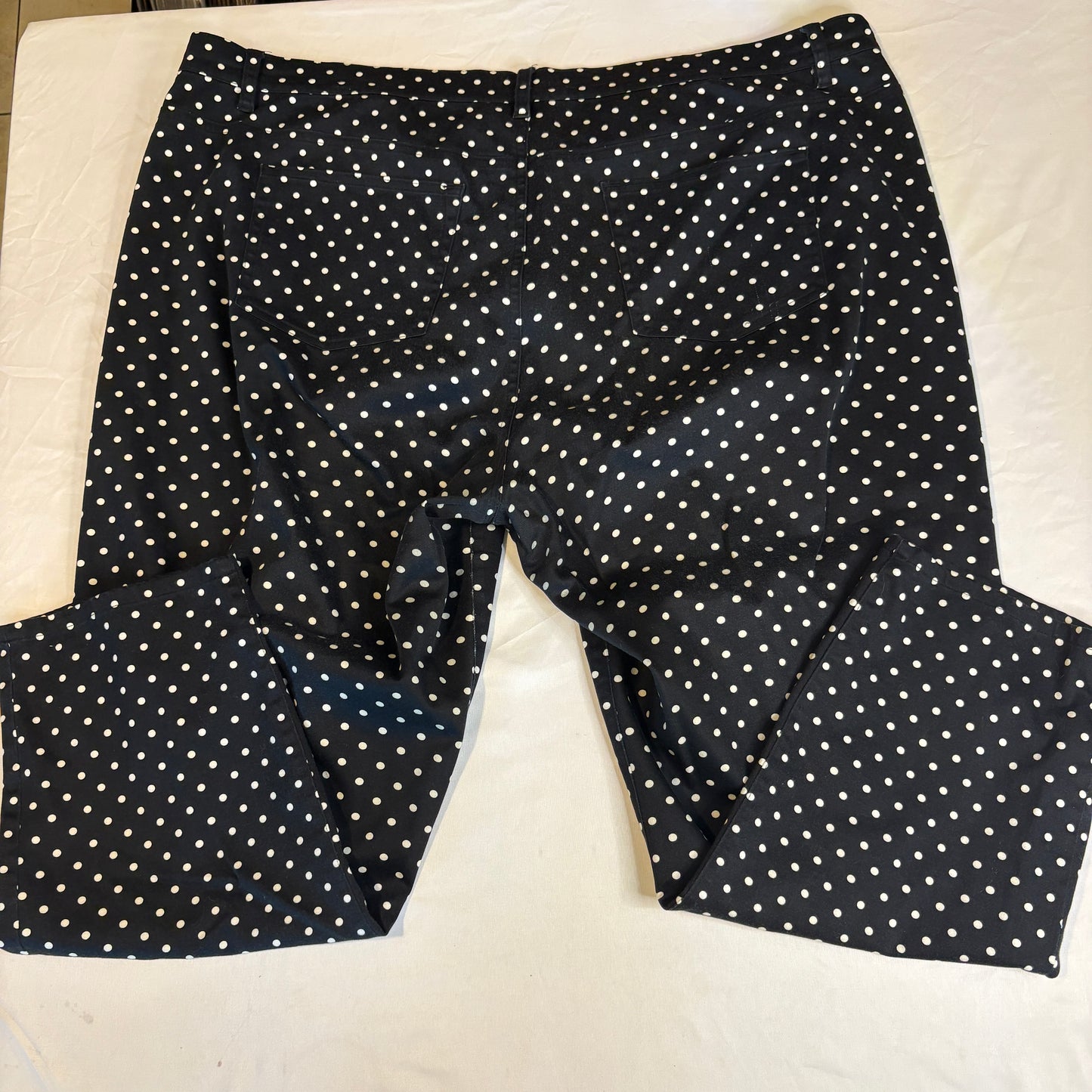 Lauren Ralph Lauren Women’s 22W Baggy Pants Black White Polka Dot Stretch Cotton