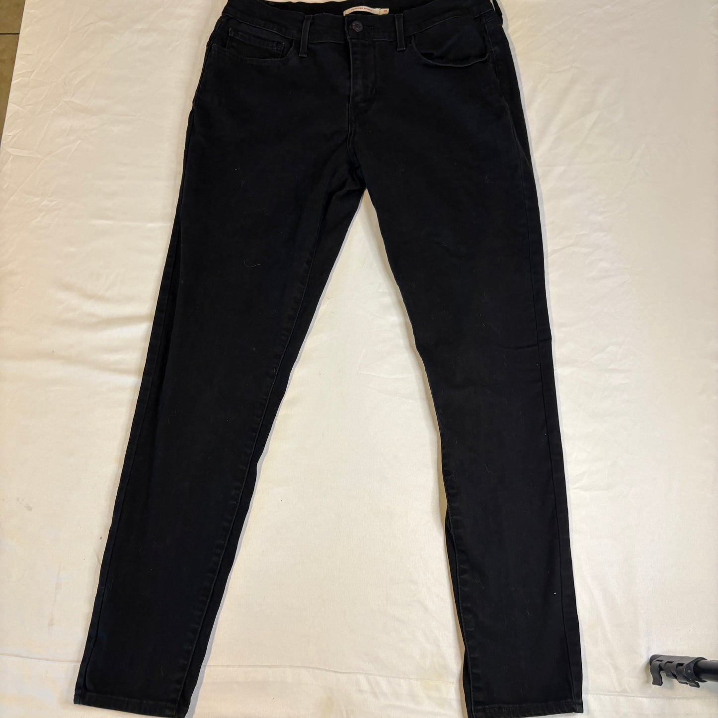 Levi’s Women’s W31 L30 Black Skinny Jeans Mid Rise Stretch Denim Levi Strauss Co