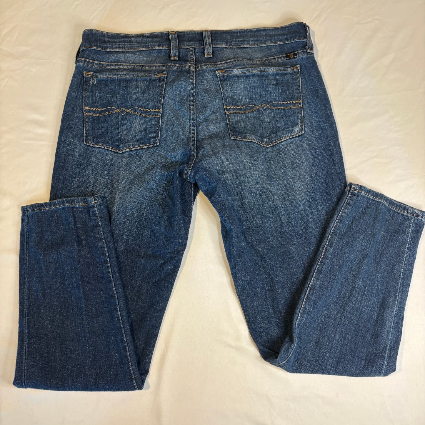 Lucky Brand Women’s Size 12/31 Charlie Capri Blue Jeans Distressed Bootcut Denim