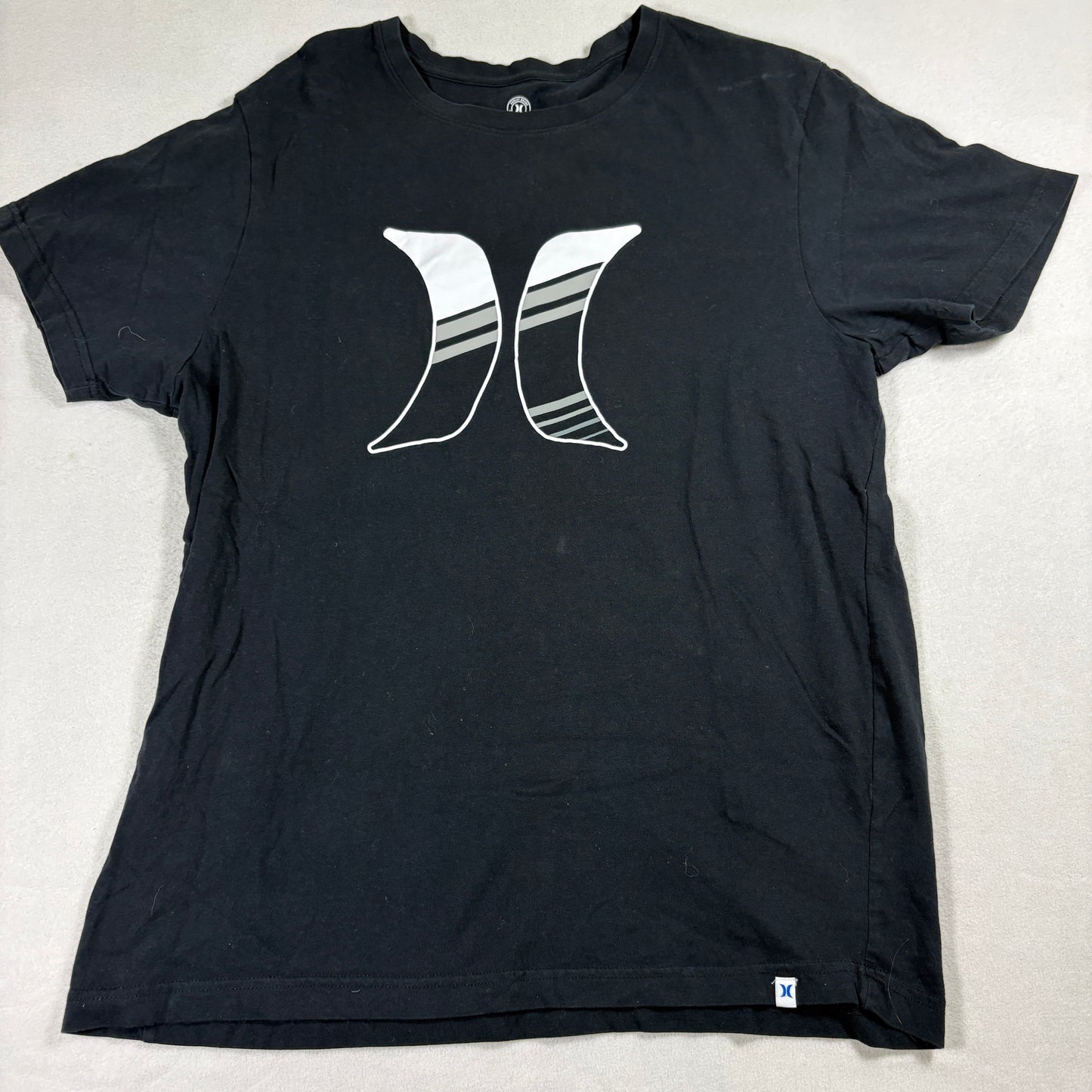 Hurley T Shirt Mens Large Black Striped Logo Graphic Tee Surf Skate Streetwear