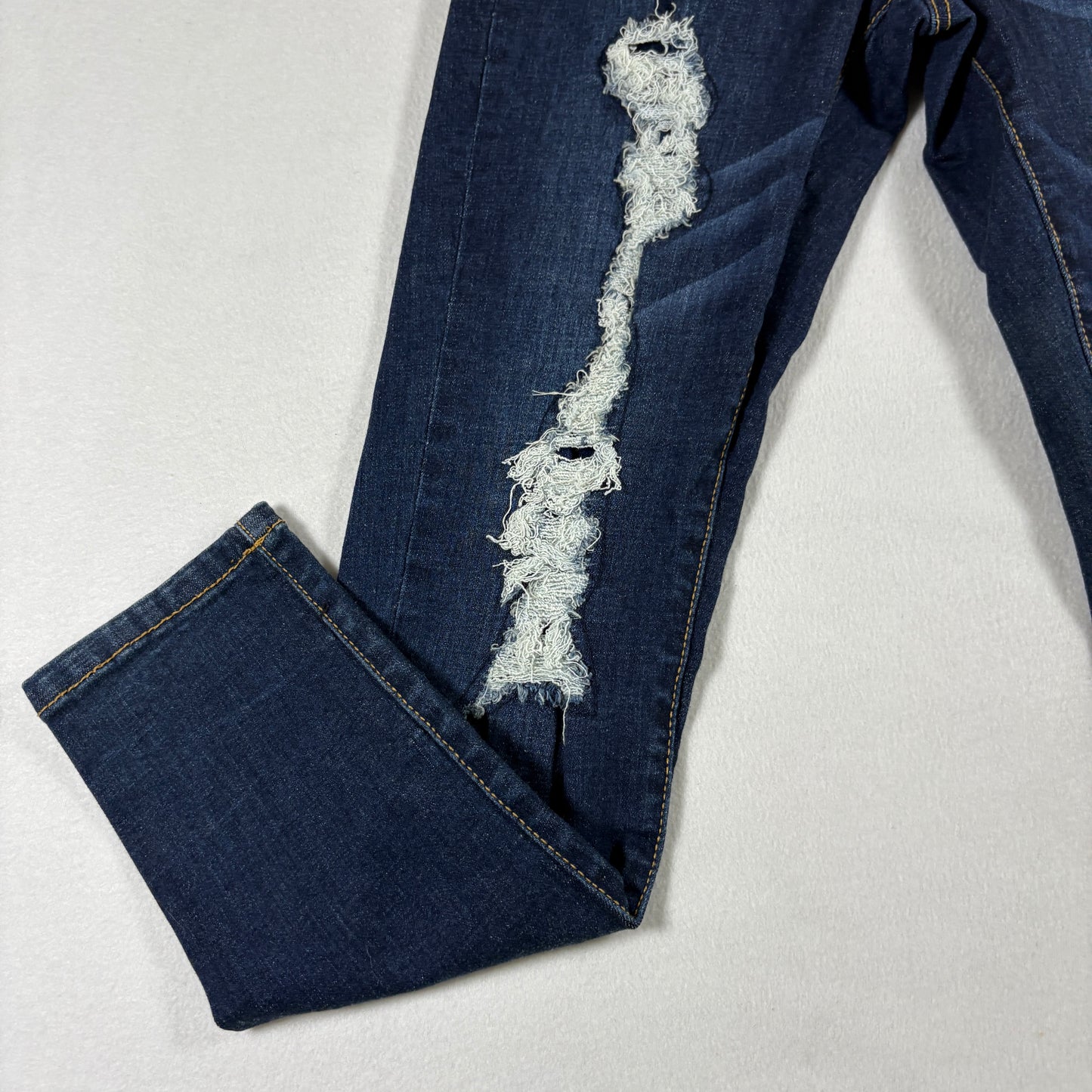 No Boundaries Womens Jeans 9 Dark Wash Distressed Ripped Denim Y2K Grunge Slim