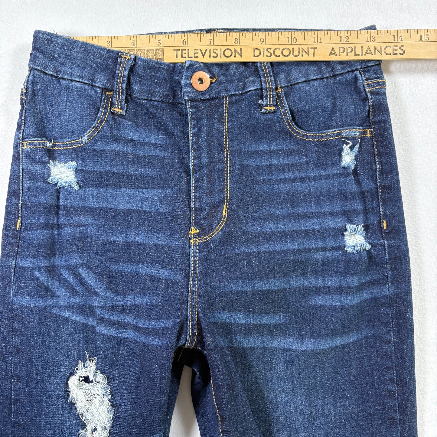 No Boundaries Womens Jeans 9 Dark Wash Distressed Ripped Denim Y2K Grunge Slim