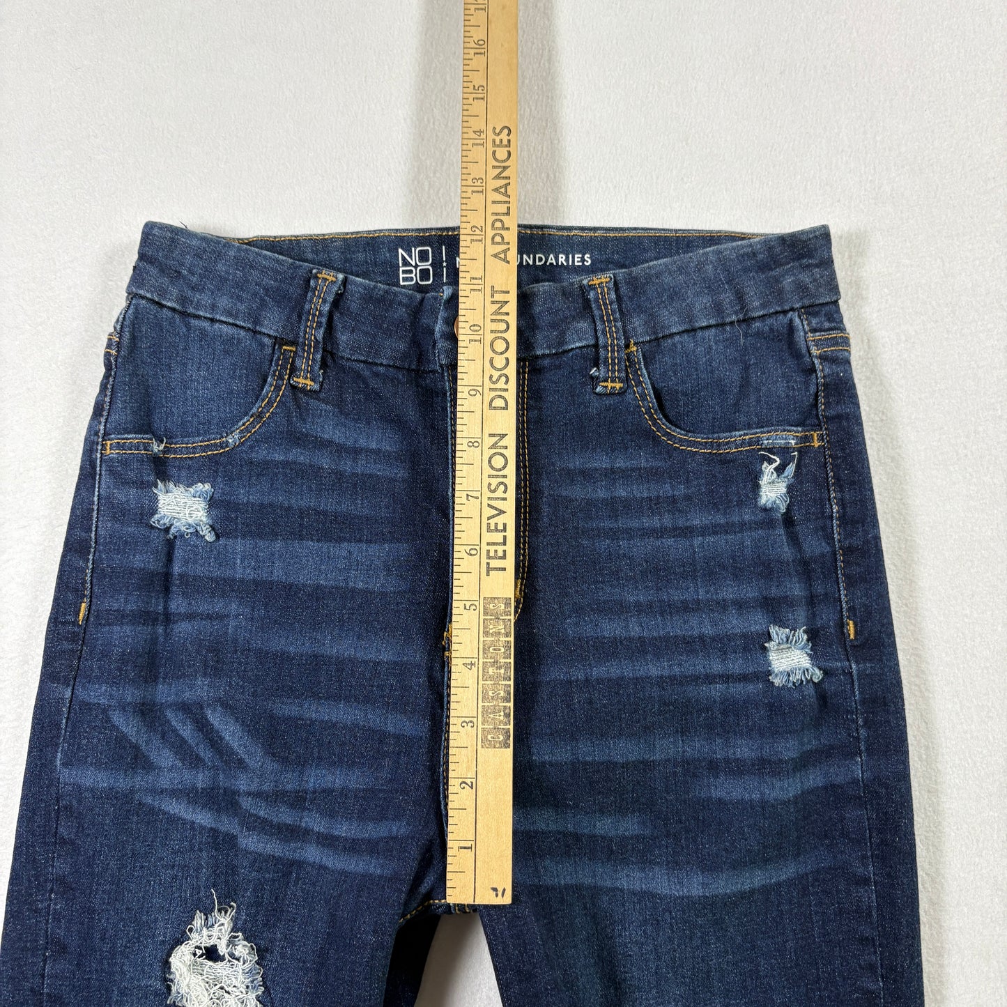 No Boundaries Womens Jeans 9 Dark Wash Distressed Ripped Denim Y2K Grunge Slim