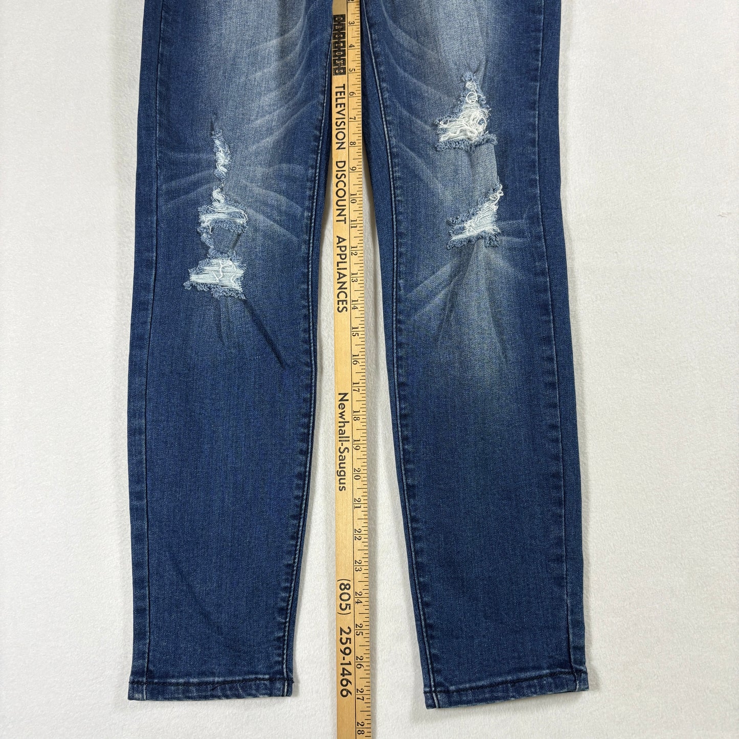 Classic Womens Jeans 7 Dark Wash Distressed Denim Slim Fit Y2K Vintage Stretch