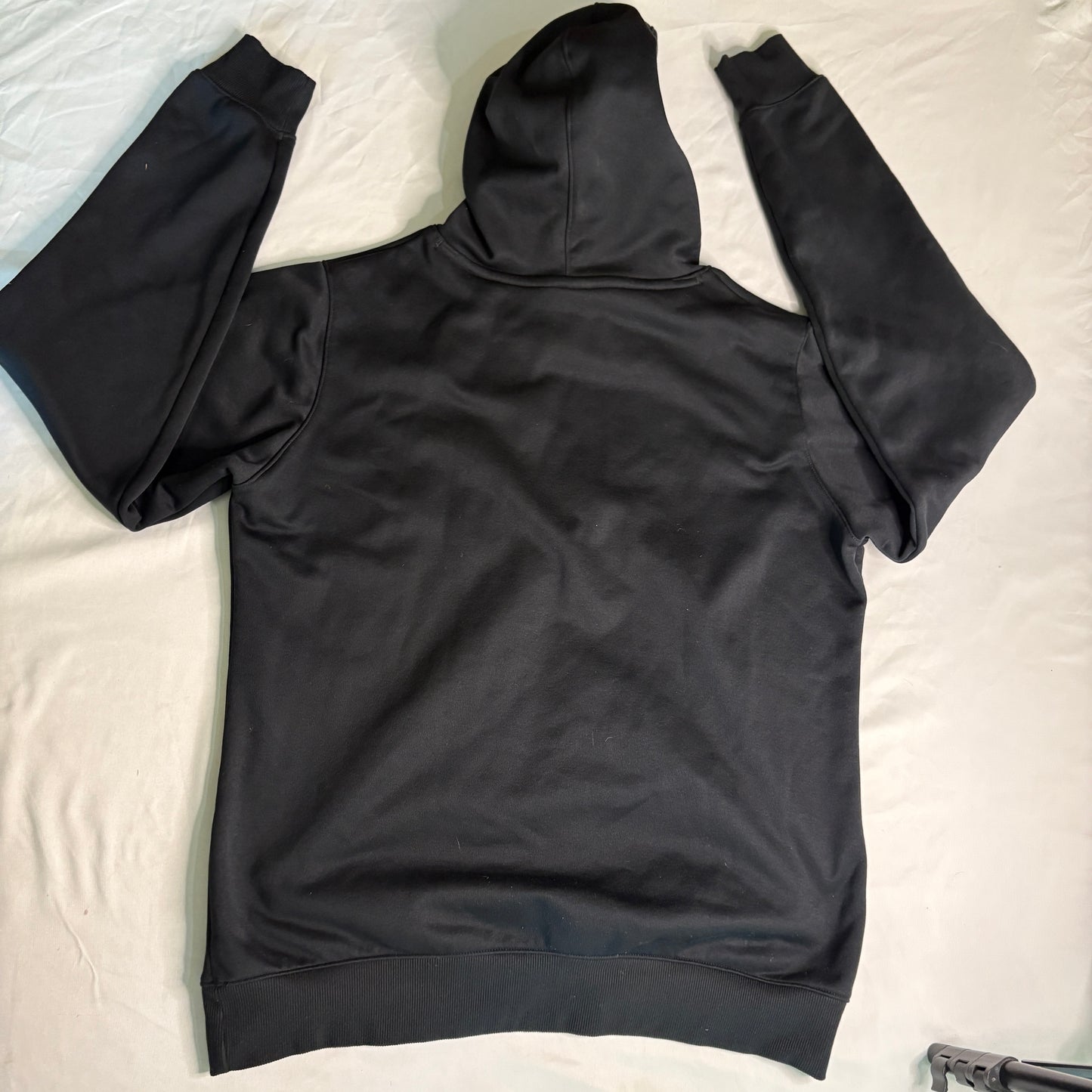 Under Armour Hoodie Men’s Medium Black Neon Green Logo Pullover Sweatshirt