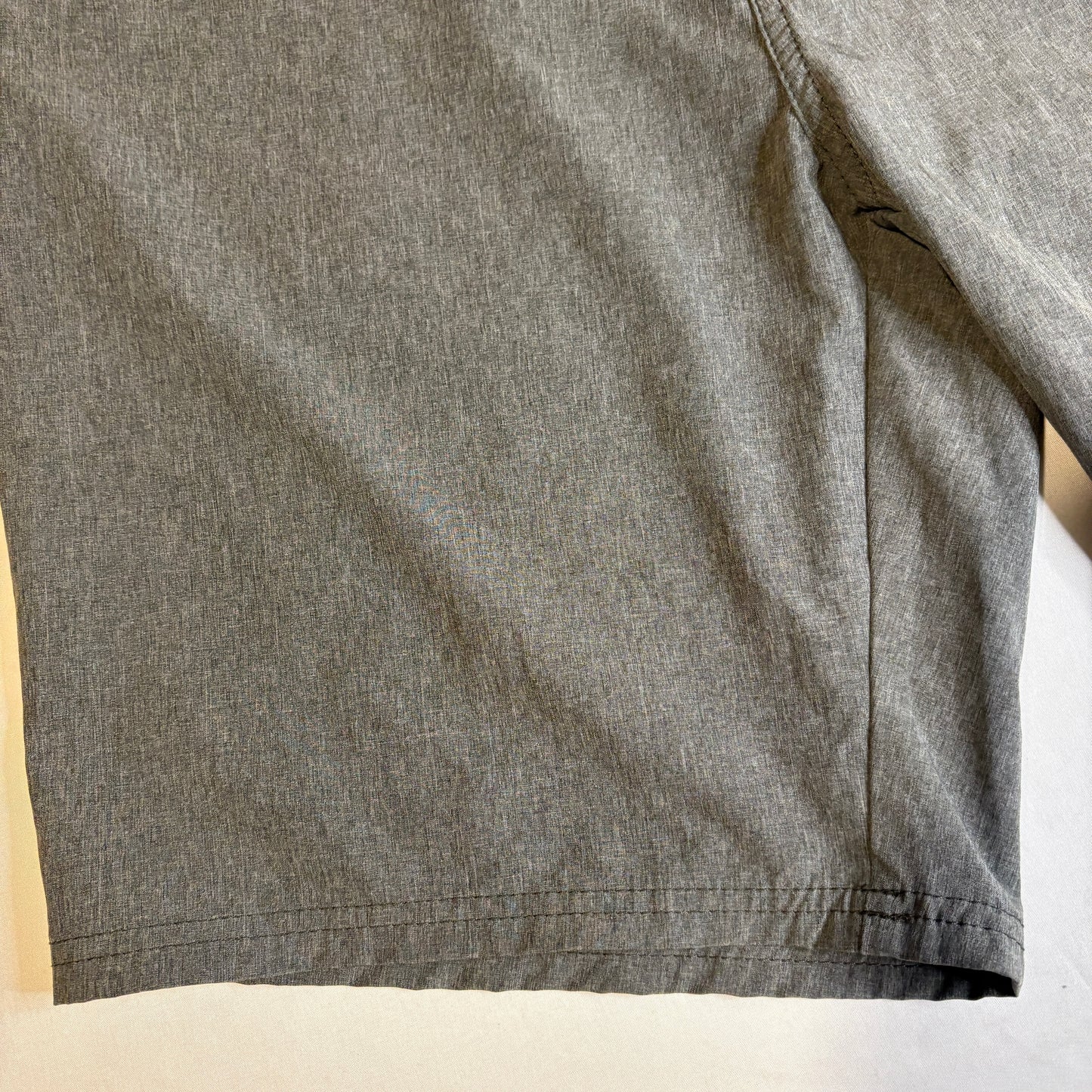 Mens Gray Hybrid Board Shorts Size 36 Swim Trunks Casual Quick Dry Golf Walking