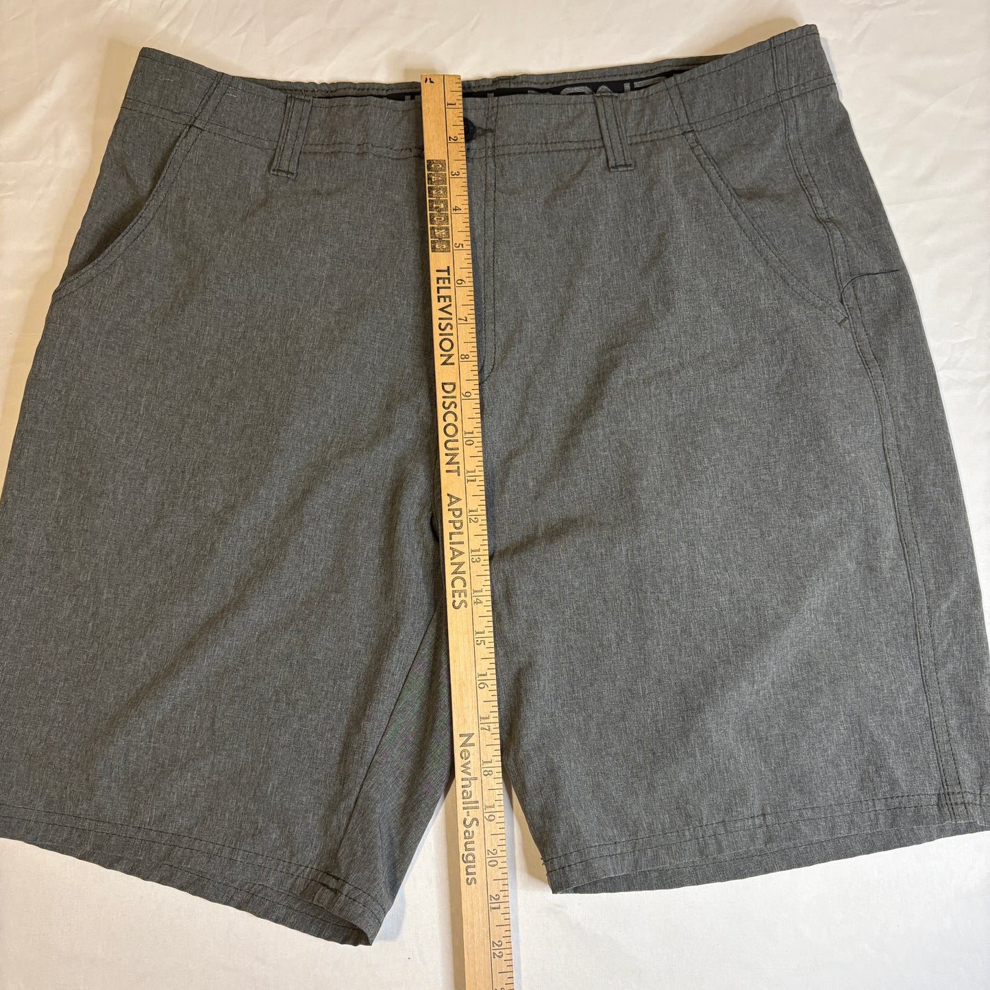 Mens Gray Hybrid Board Shorts Size 36 Swim Trunks Casual Quick Dry Golf Walking