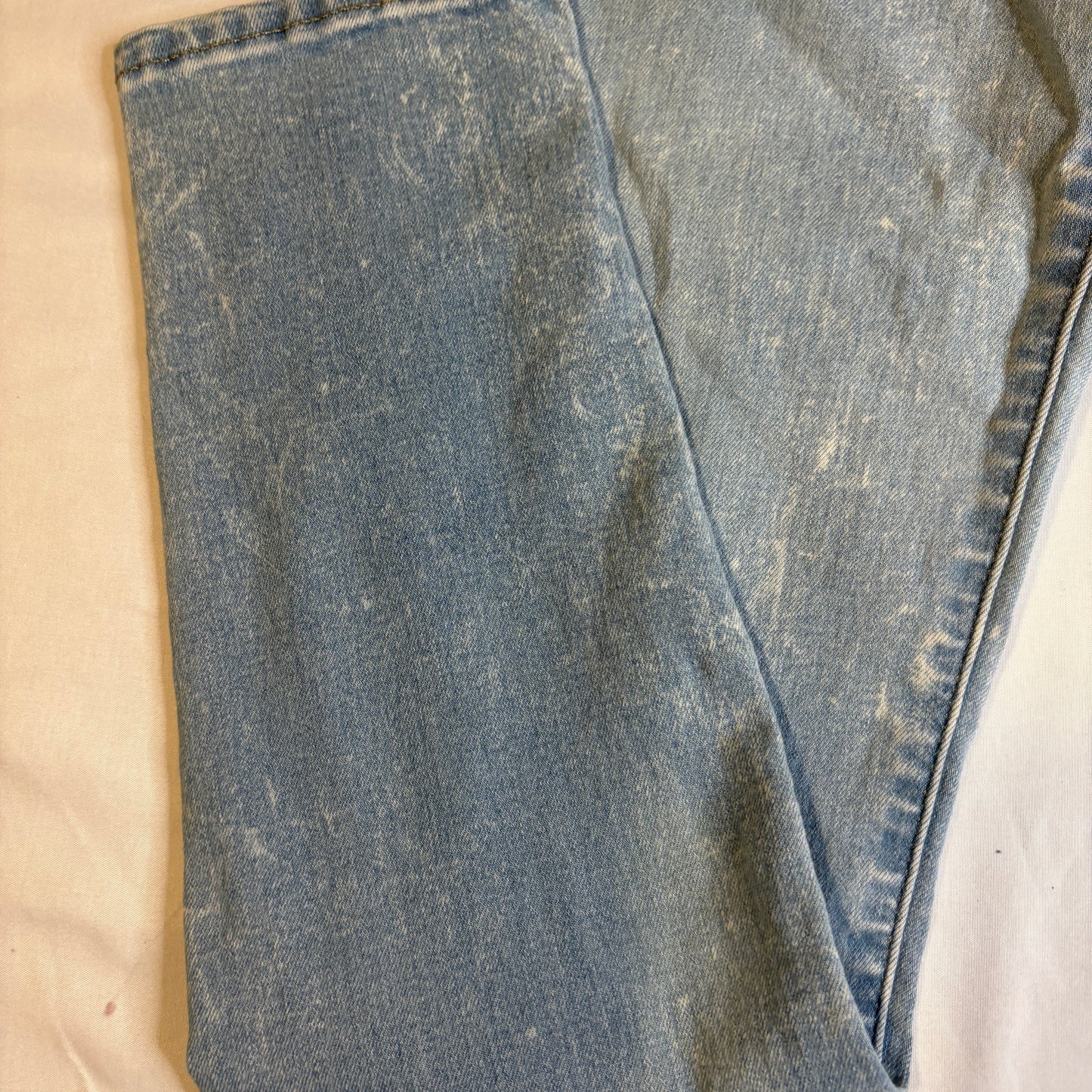 Levi’s 710 Super Skinny Jeans Womens 29 Light Wash Stretch Denim Mid Rise Faded