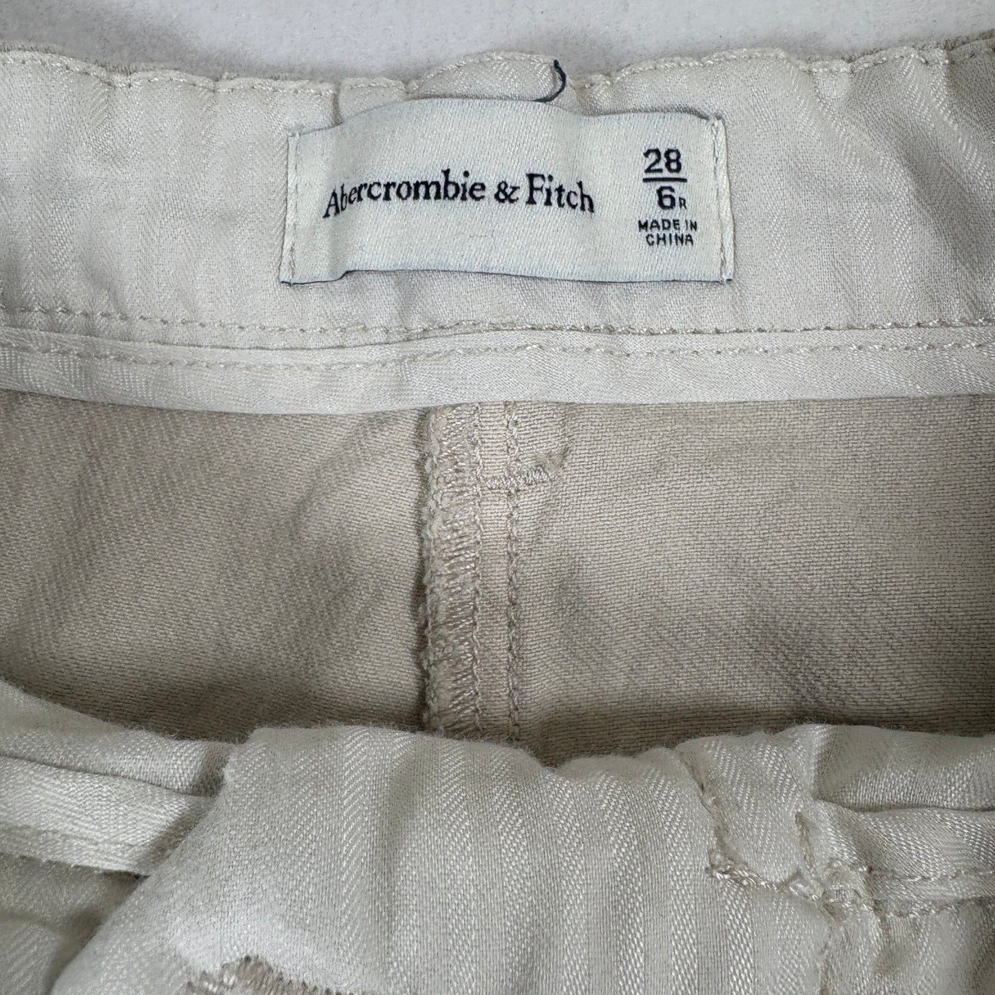 Abercrombie womens pants 6R 28 beige pleated chino straight khaki vintage Y2K