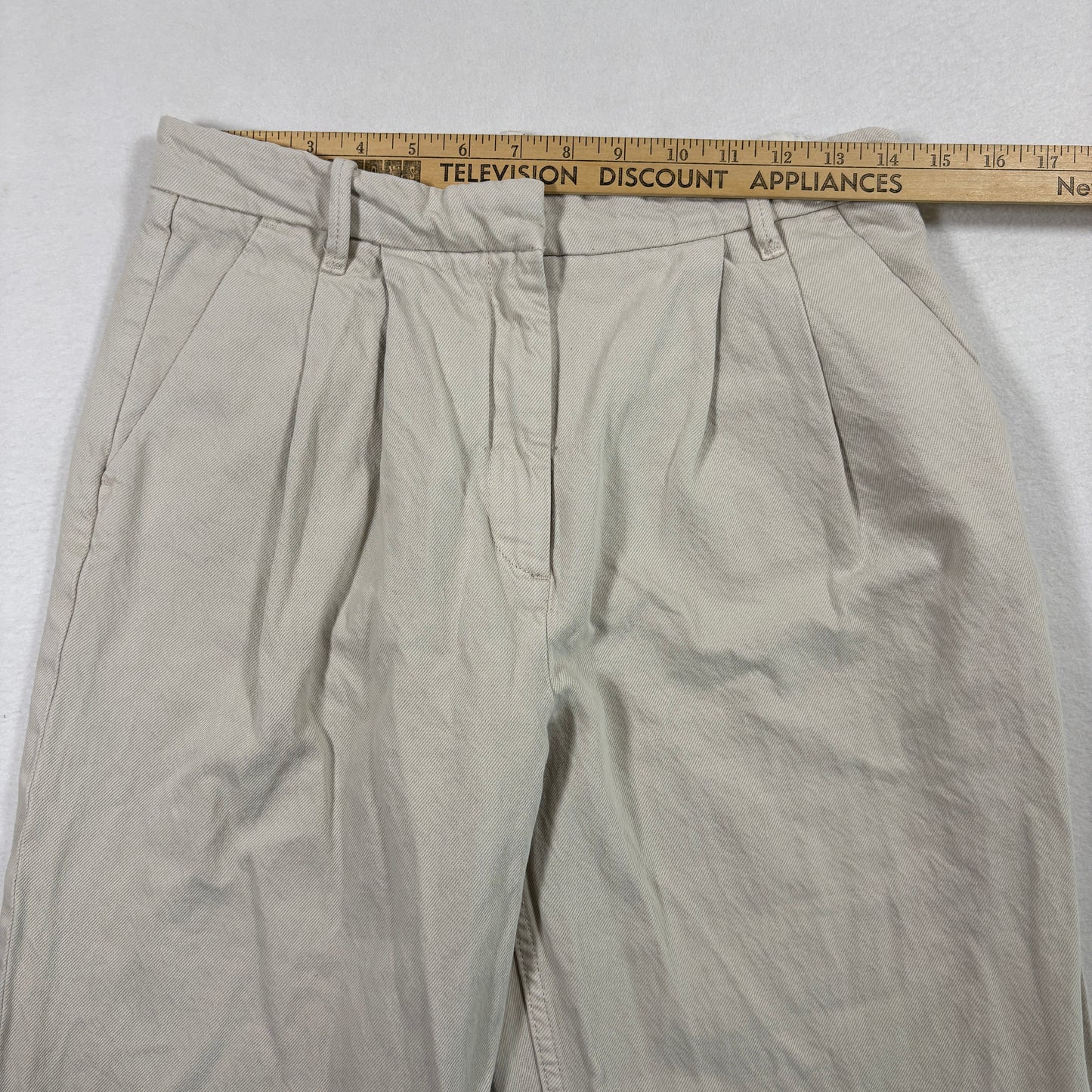 Abercrombie womens pants 6R 28 beige pleated chino straight khaki vintage Y2K