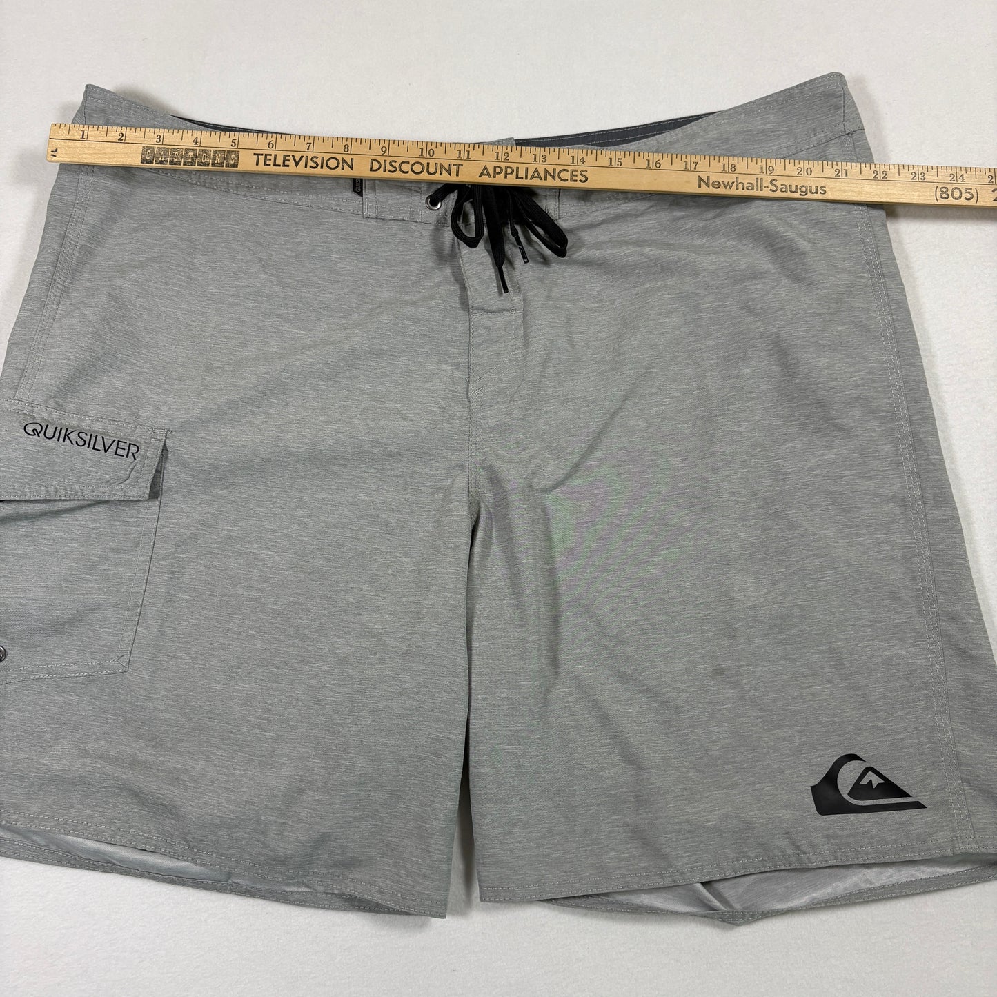 Quiksilver Mens Board Shorts 42 Gray Swim Trunks Surf Swimwear Beach Y2K Surf