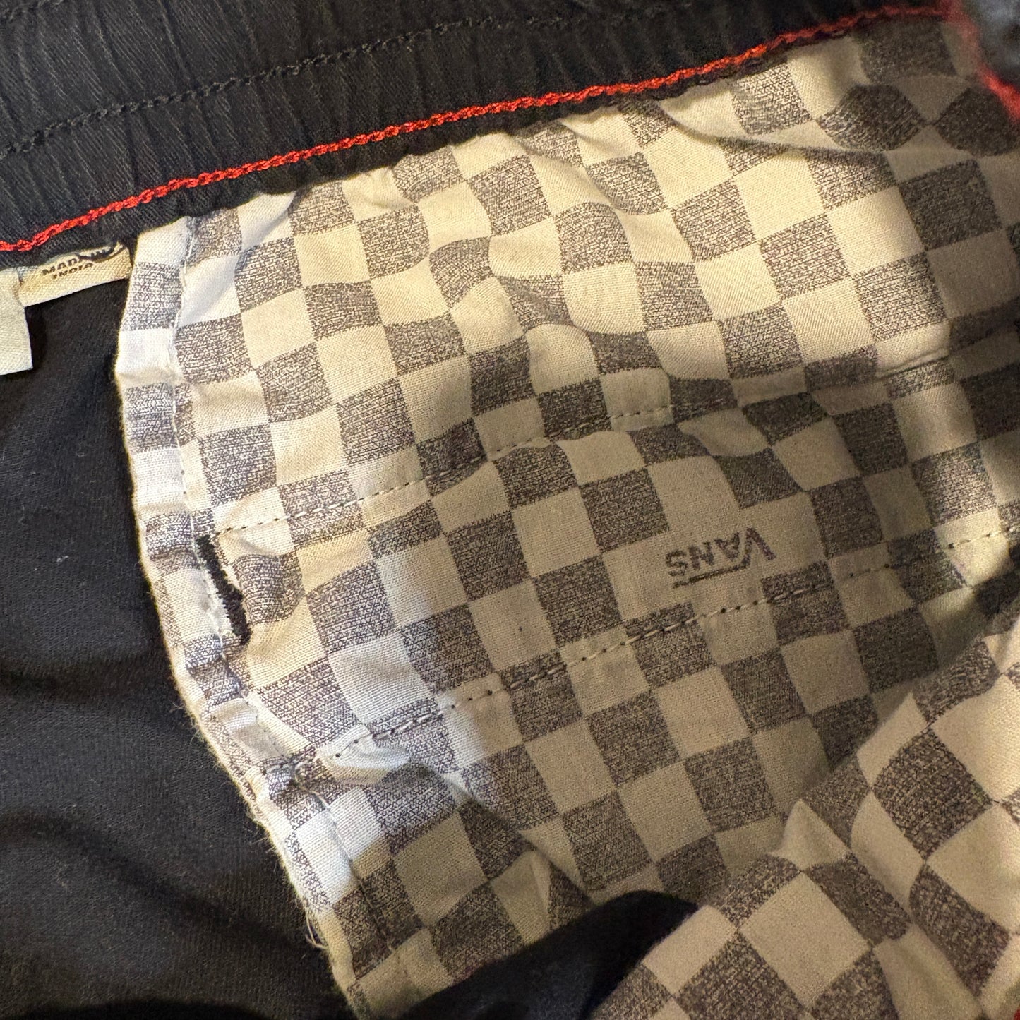 Vans Men’s Black Jogger Pants Size M Elastic Waist Drawstring Skate Casual