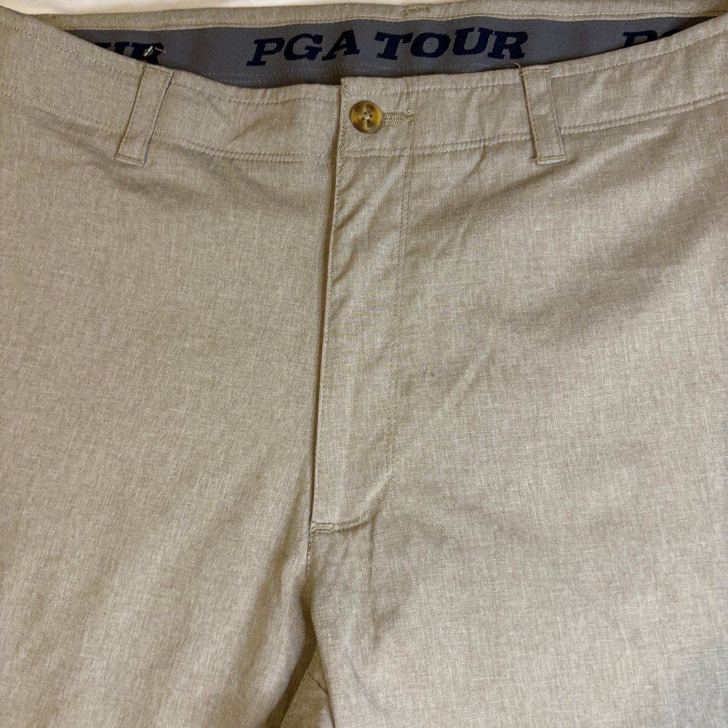 PGA Tour Men’s Golf Shorts Size 36 Gray Stretch Performance Casual Flat Front