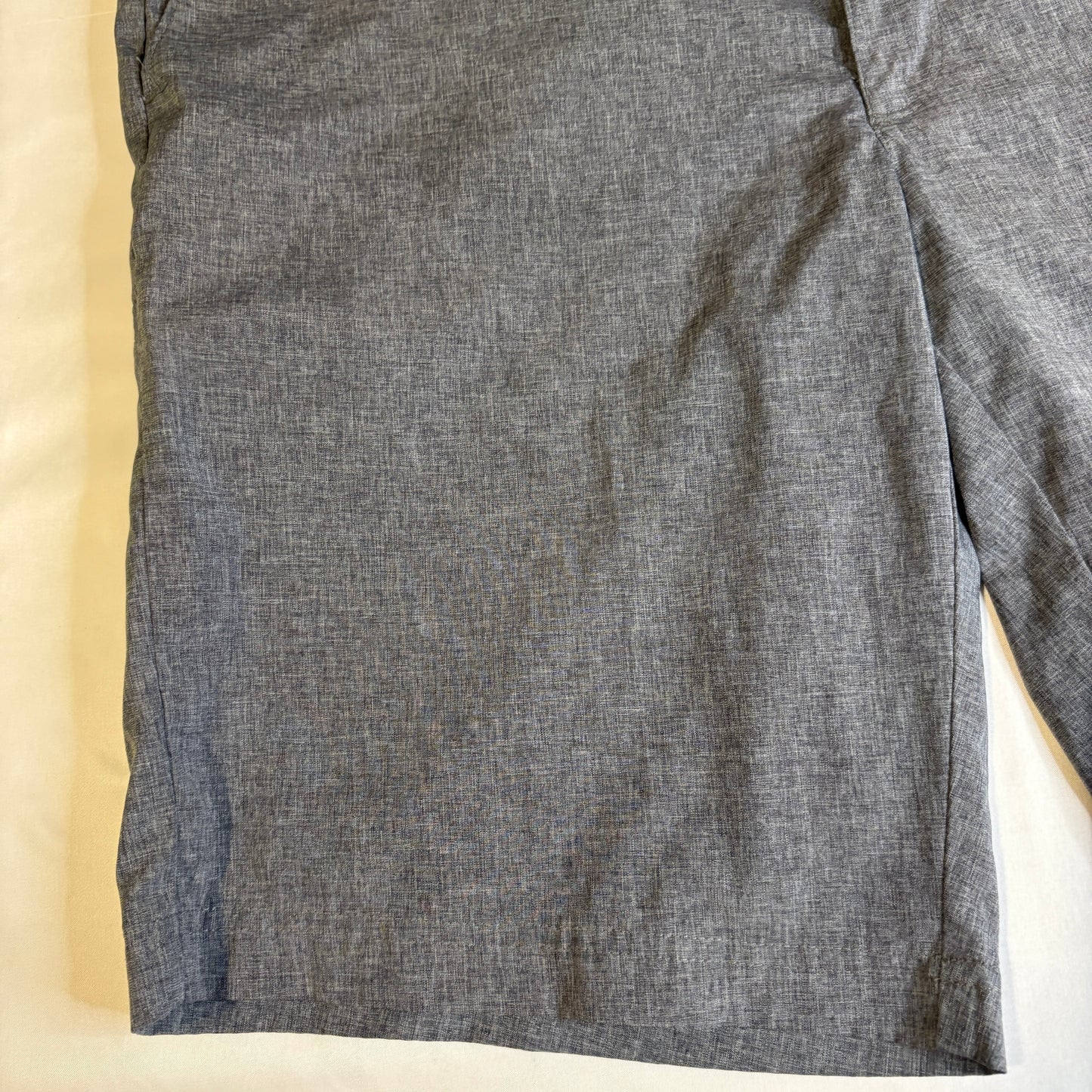 PGA Tour Men’s Golf Shorts Size 36 Gray Stretch Flat Front Casual Performance