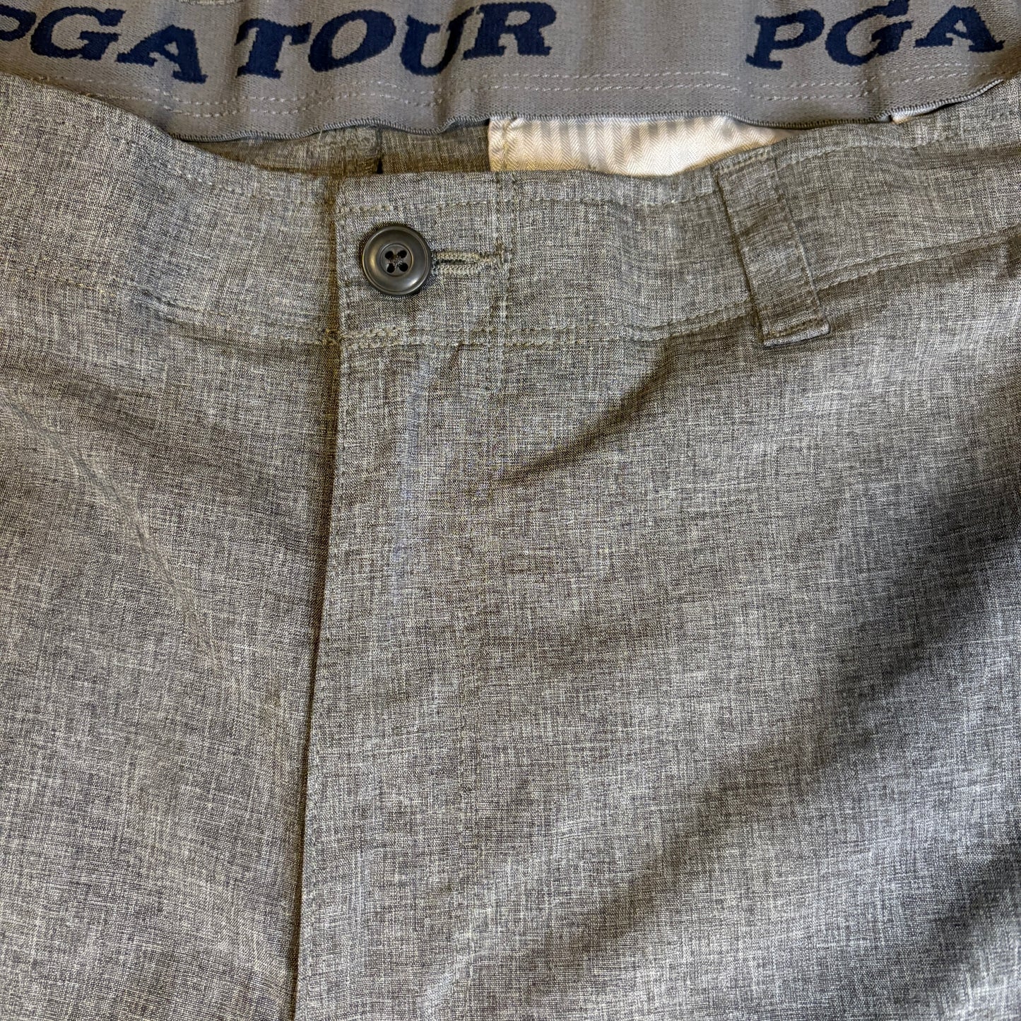 PGA Tour Men’s Golf Shorts Size 36 Gray Stretch Flat Front Casual Performance