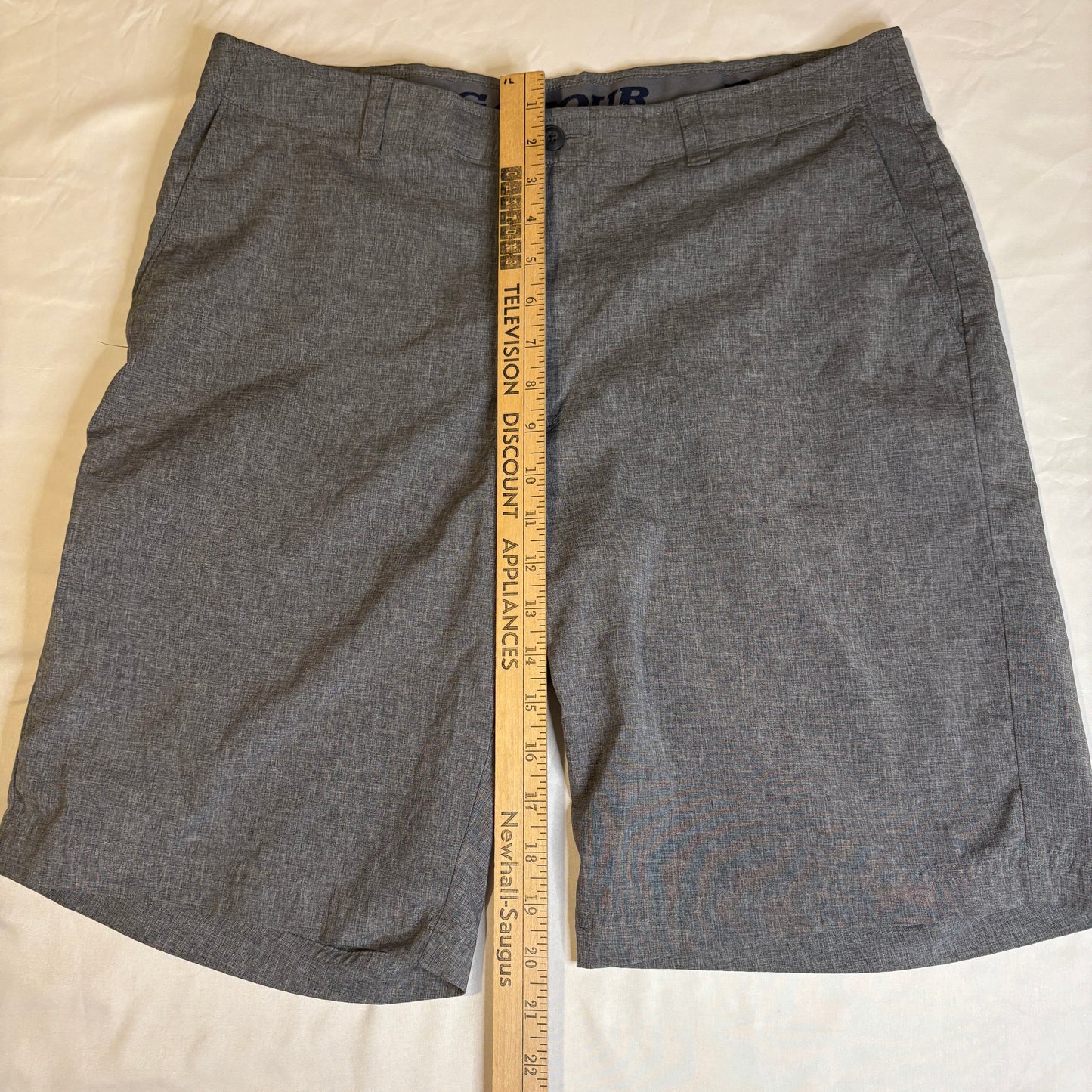 PGA Tour Men’s Golf Shorts Size 36 Gray Stretch Flat Front Casual Performance