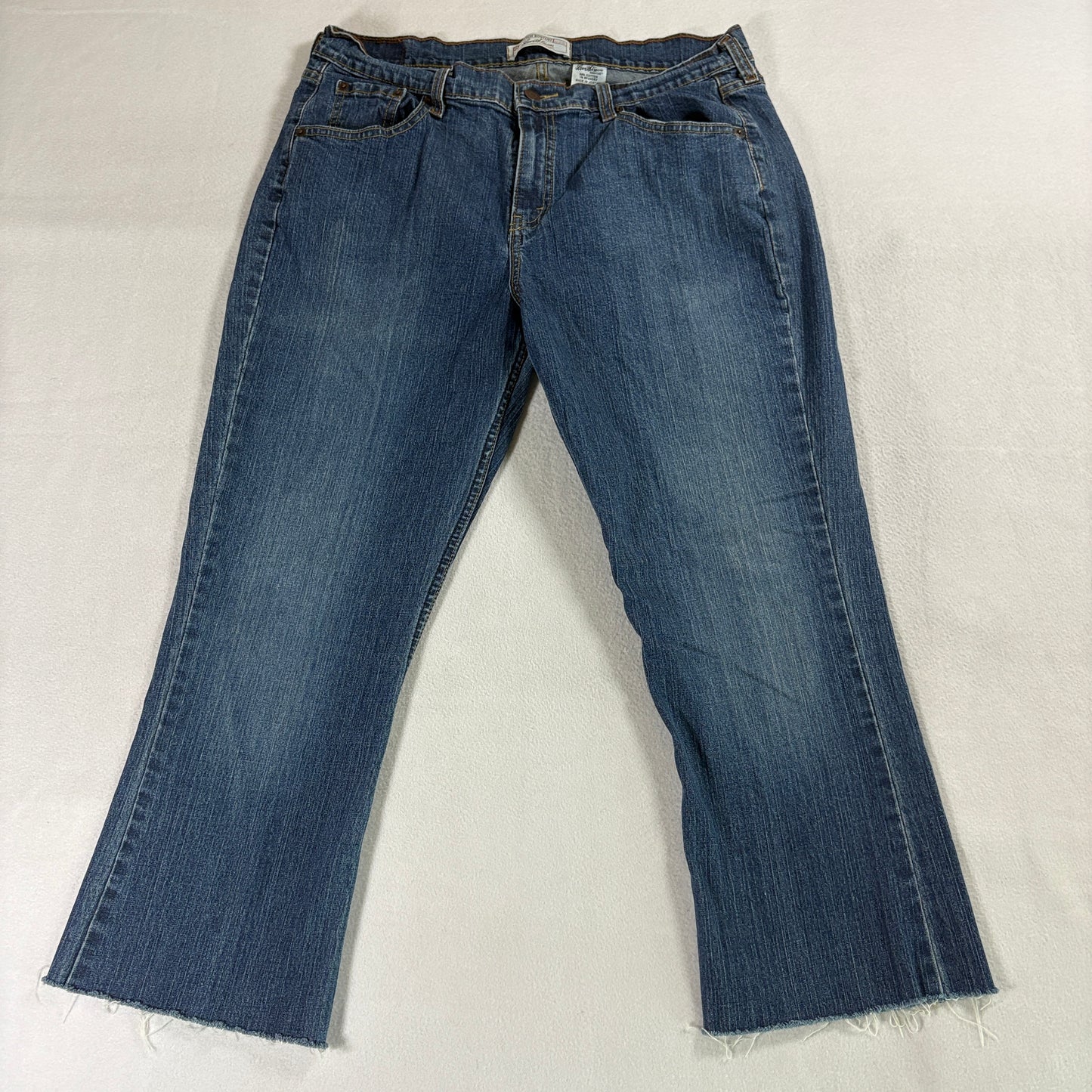 Levi Strauss Signature Bootcut Jeans Women 14M 33X24 Blue Raw Hem Stretch