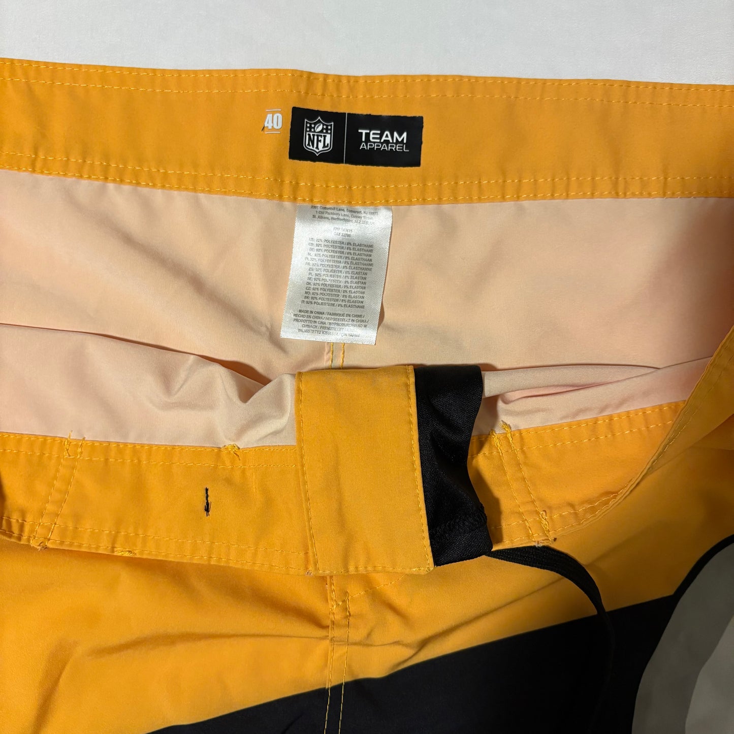 NFL Pittsburgh Steelers Board Shorts Size 40 Mens Swim Trunks Black Gold