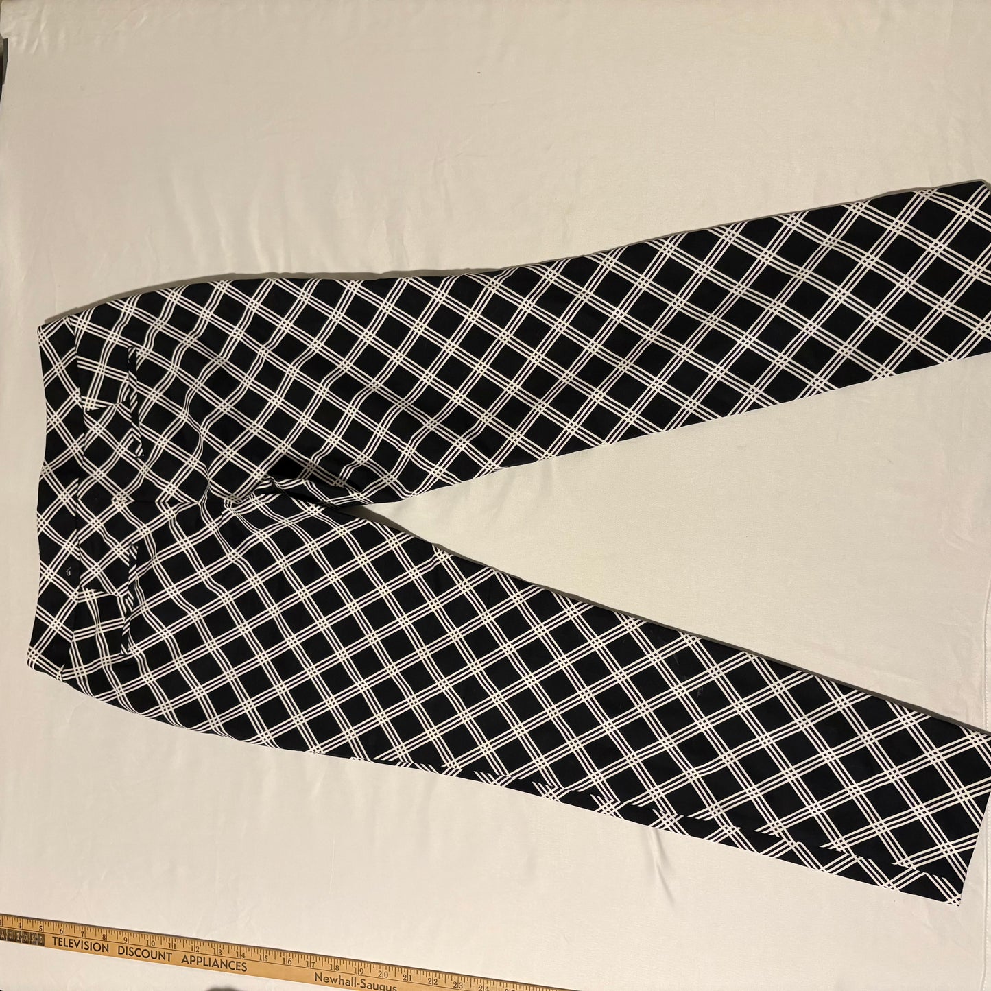 Express Columnist Pants 2R Black White Plaid Slim Trousers Women’s Career