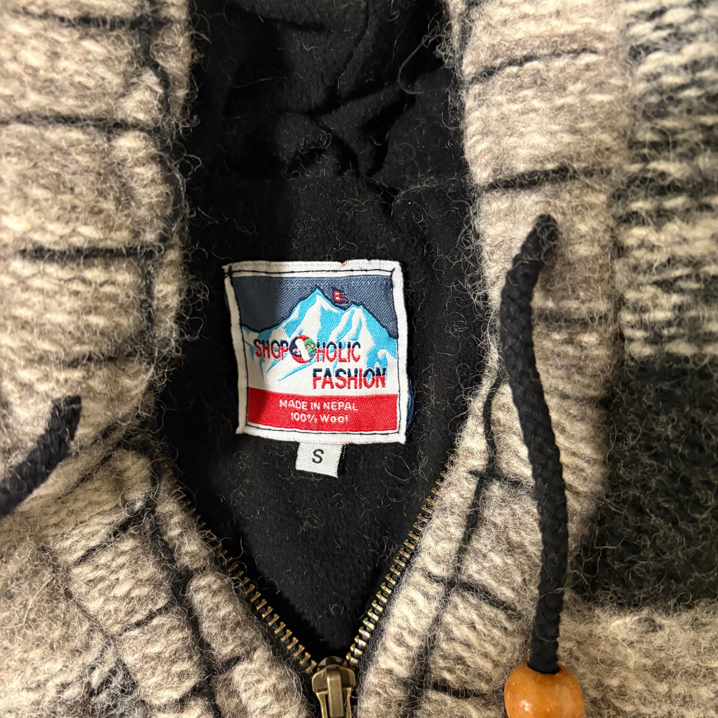 Shopaholic Fashion Wool Hoodie Jacket Small Made in Nepal Patchwork Fleece Lined