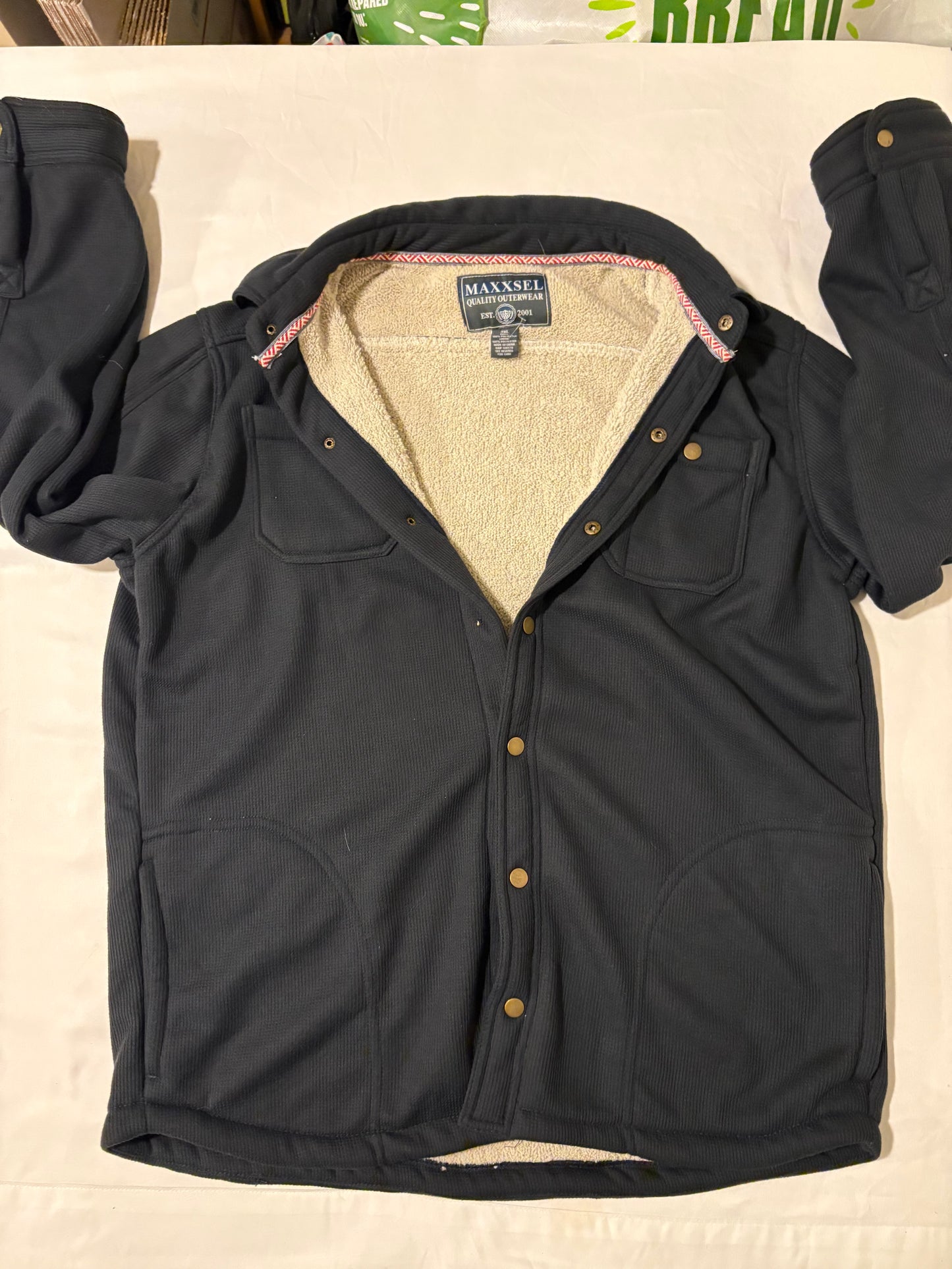 Maxxsel Outerwear Jacket 2XL Black Sherpa Lined Shirt Jacket Snap Front Flawed