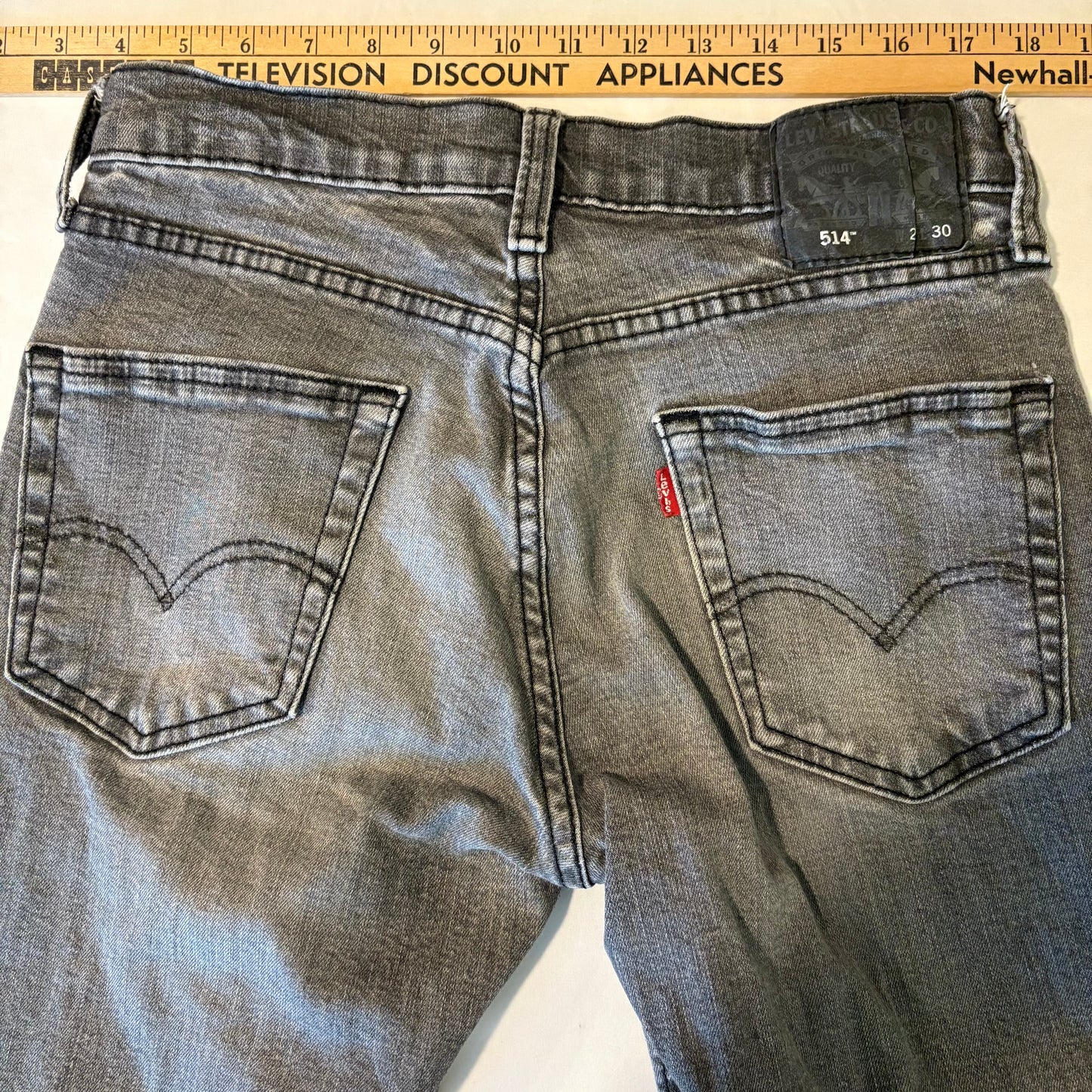 Levi's Mens Jeans W28 L30 Gray Slim Fit Denim Distressed Wash Tapered Leg