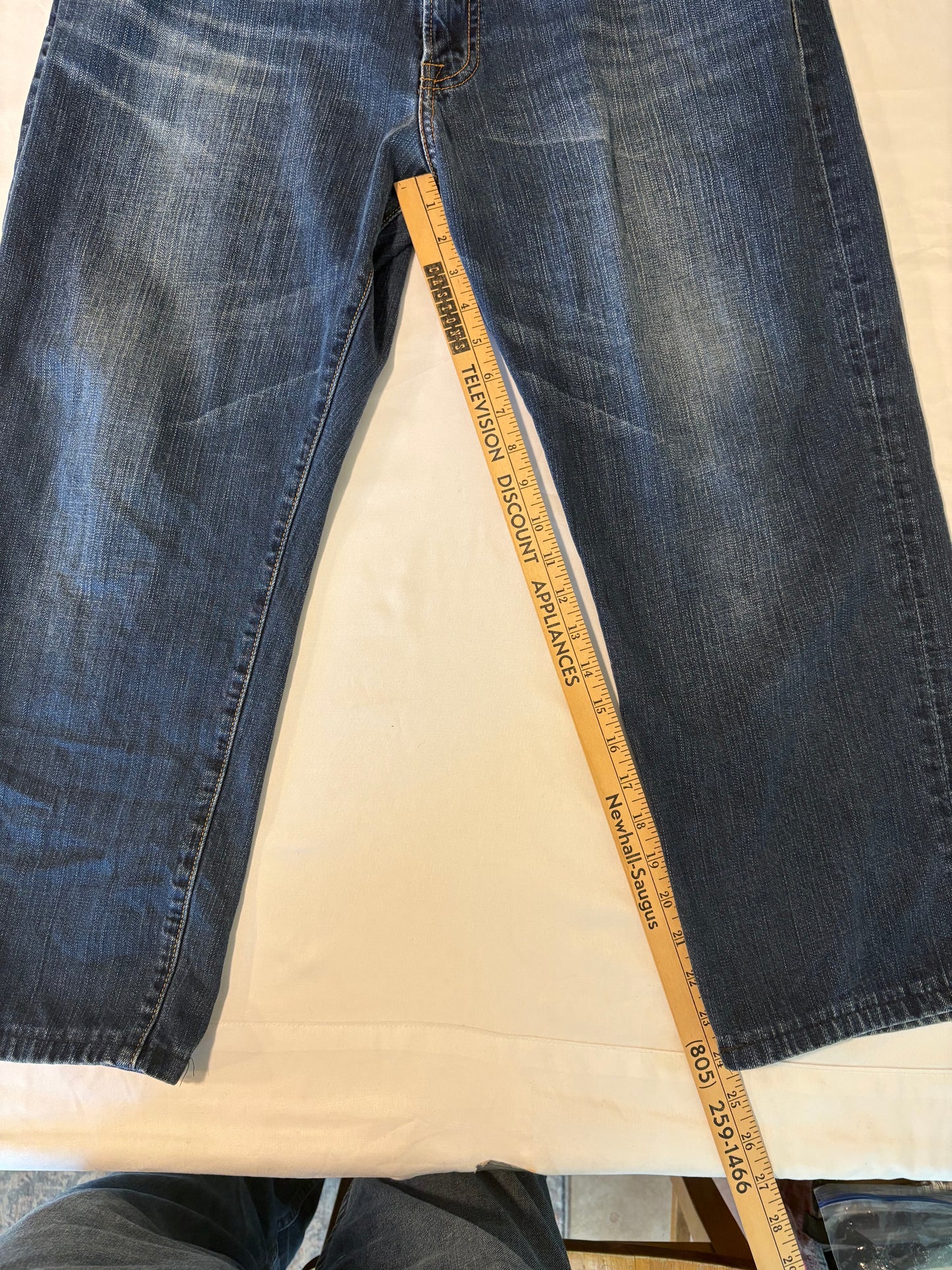 Lucky Brand 363 Vintage Straight Jeans Men’s 36x30 Blue Denim Distressed