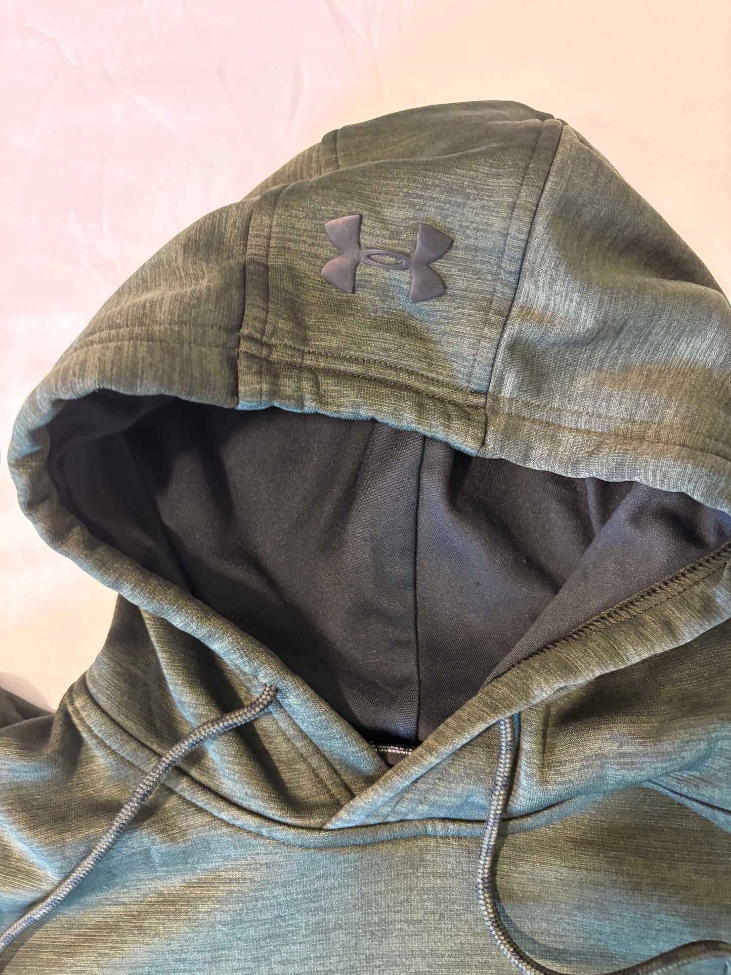 Under Armour ColdGear Hoodie Green Men’s Size M Loose Fit Logo Pullover