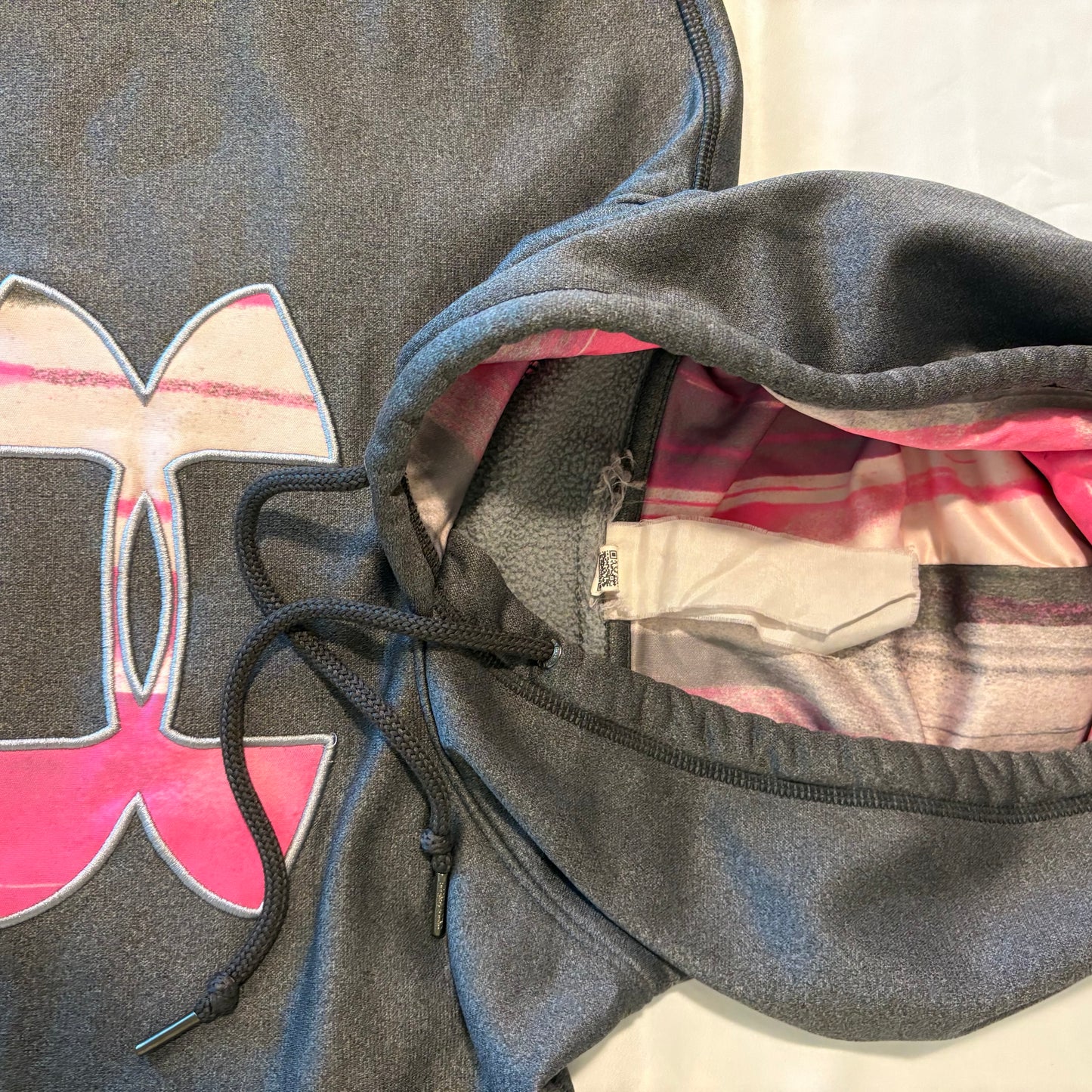 Under Armour Women’s Hoodie Pink Logo Gray Fleece Lined Size M Pullover