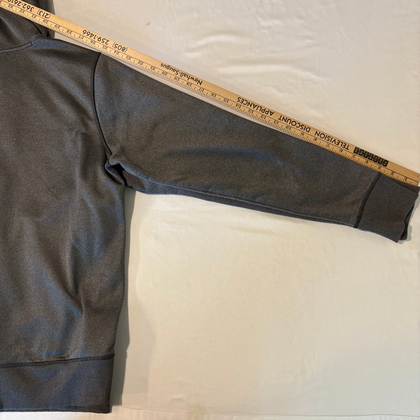 Under Armour Women’s Hoodie Pink Logo Gray Fleece Lined Size M Pullover