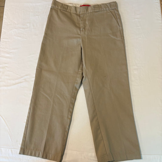 Dickies Khaki Work Pants Men’s Size Unknown Flat Front Classic Fit Stain Resistant