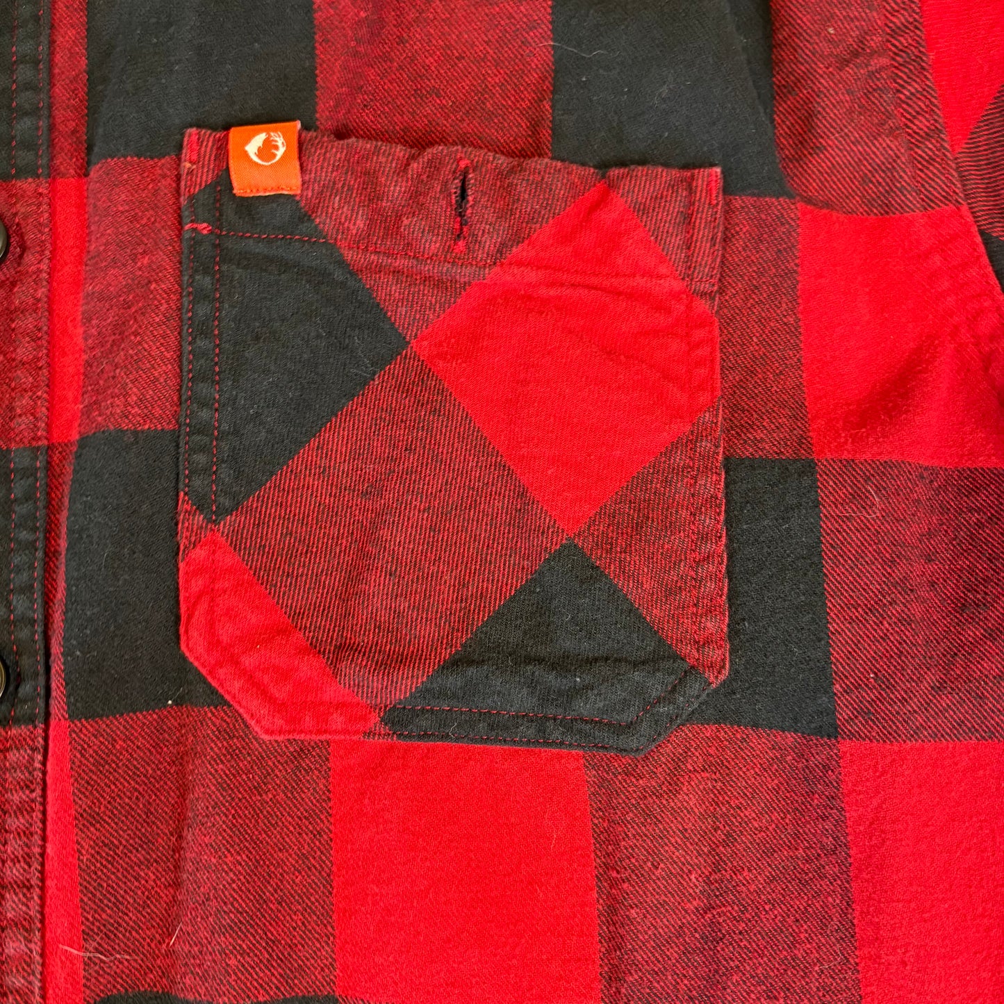 American Outdoorsman Men’s Red Plaid Button Up Shirt XL Long Sleeve Outdoor Casual