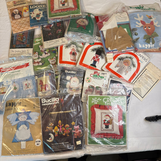 Vintage Craft Kit Lot Bucilla Kappie Paragon Jiffy Christmas Needlepoint Cross Stitch