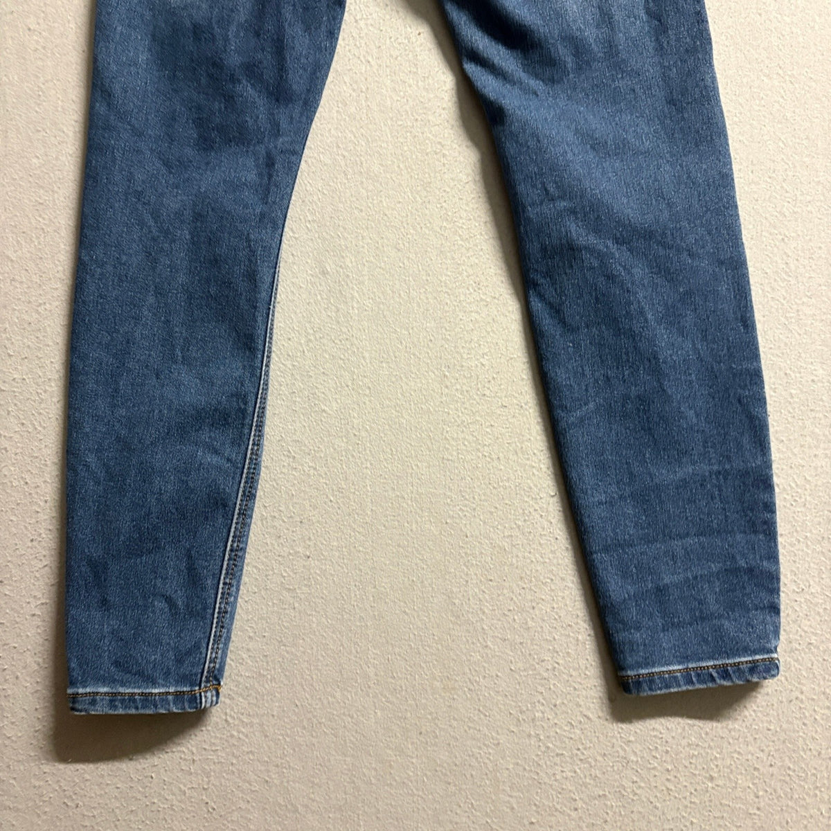 Ellen Tracy Lizette Skinny Jeans Womens Size 4 Blue Stretch Denim Ankle Pants