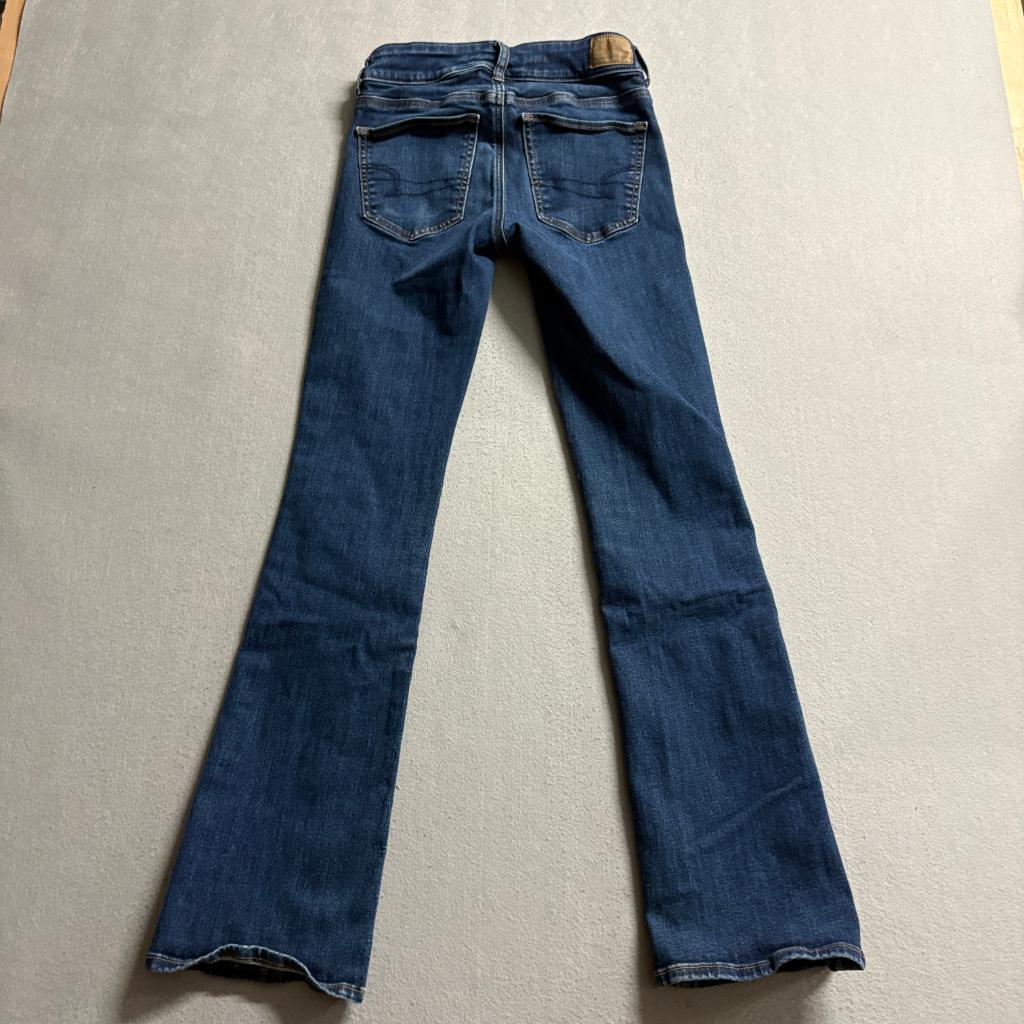 American Eagle Kick Boot Jeans Womens Size 2 Regular Next Level Stretch Blue
