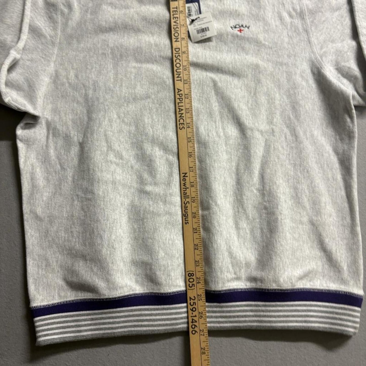 Noah NY Striped Rib Crewneck Sweatshirt Mens Large Ash Heather Grey Dover Street