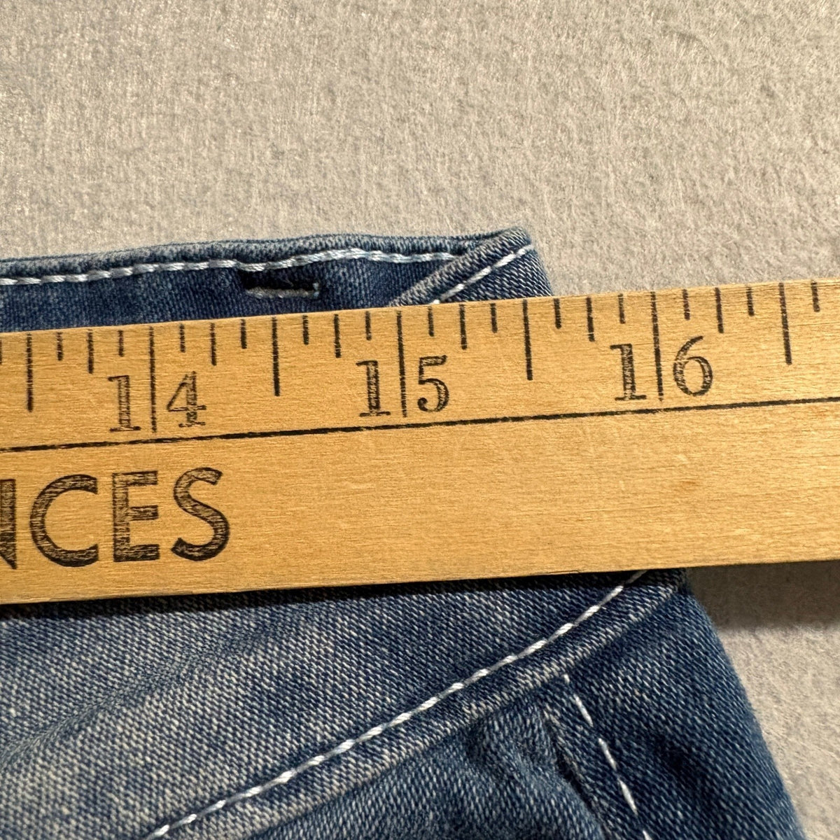 Womens Embroidered Bootcut Blue Jeans Size L Western Feather Pocket Accents