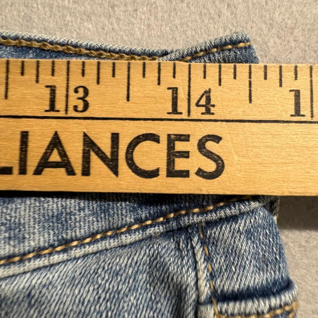 Harper Heritage High Rise Kick Crop Jeans Womens Size 28 Blue Raw Hem Stretch