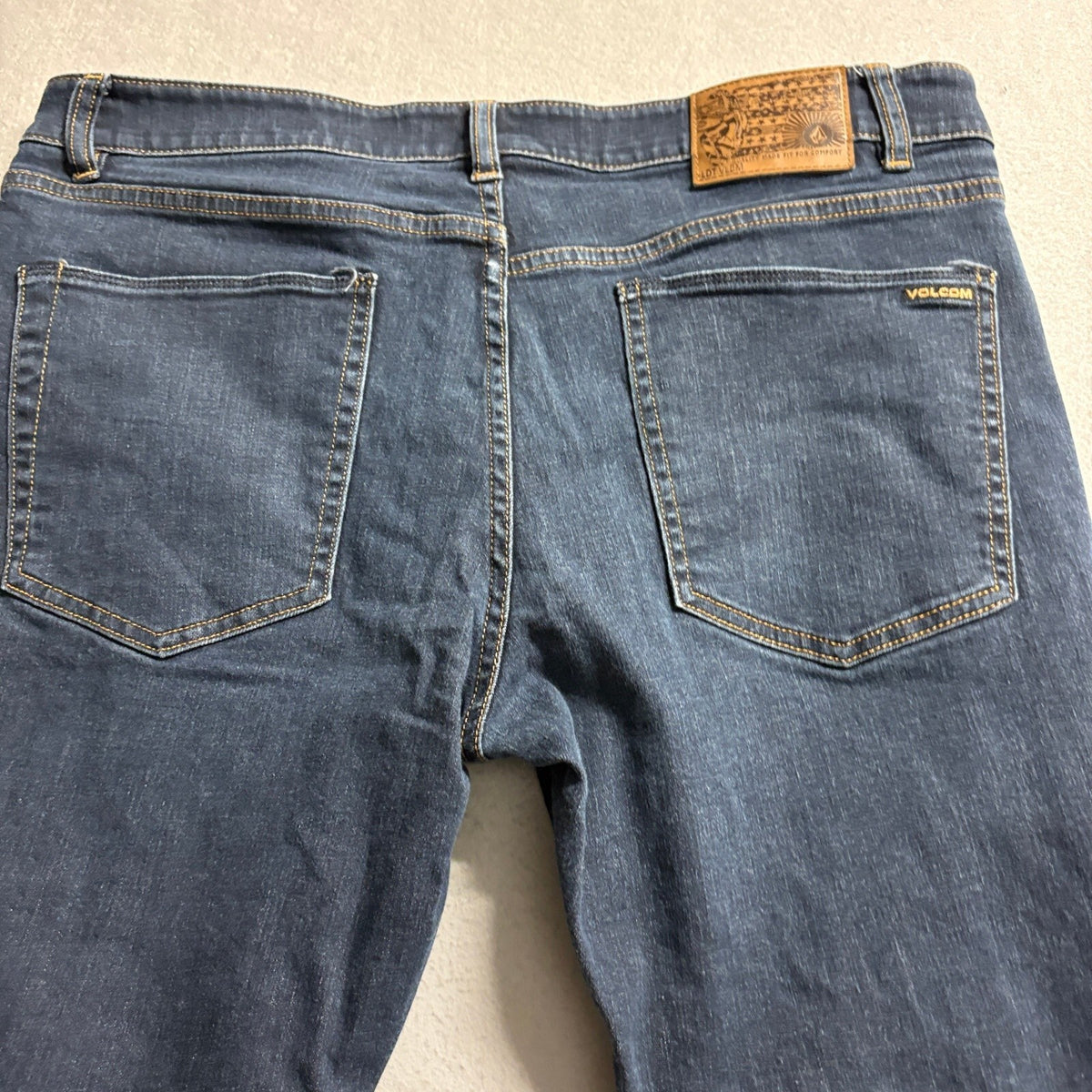 Volcom Vorta Slim Straight Jeans Mens 36 Dark Wash Stretch Denim Blue Skate
