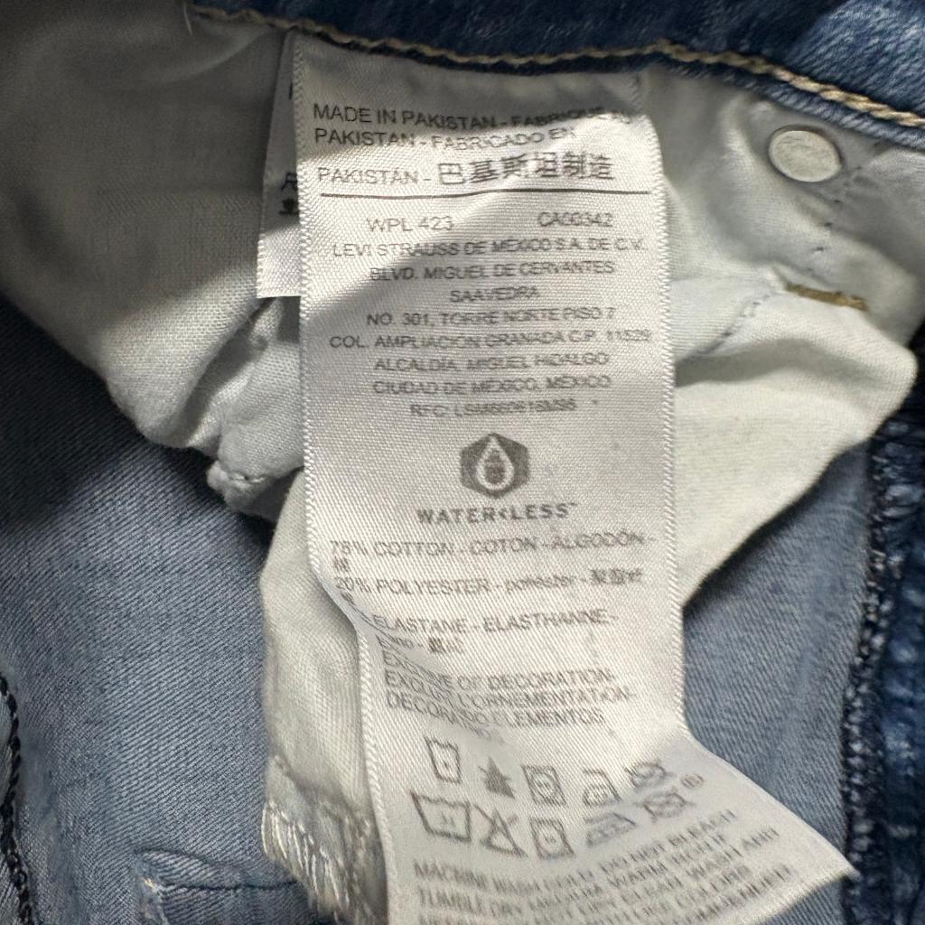 Signature by Levi Strauss Co Womens Ultra High Rise Jegging Jeans Size 5 W27