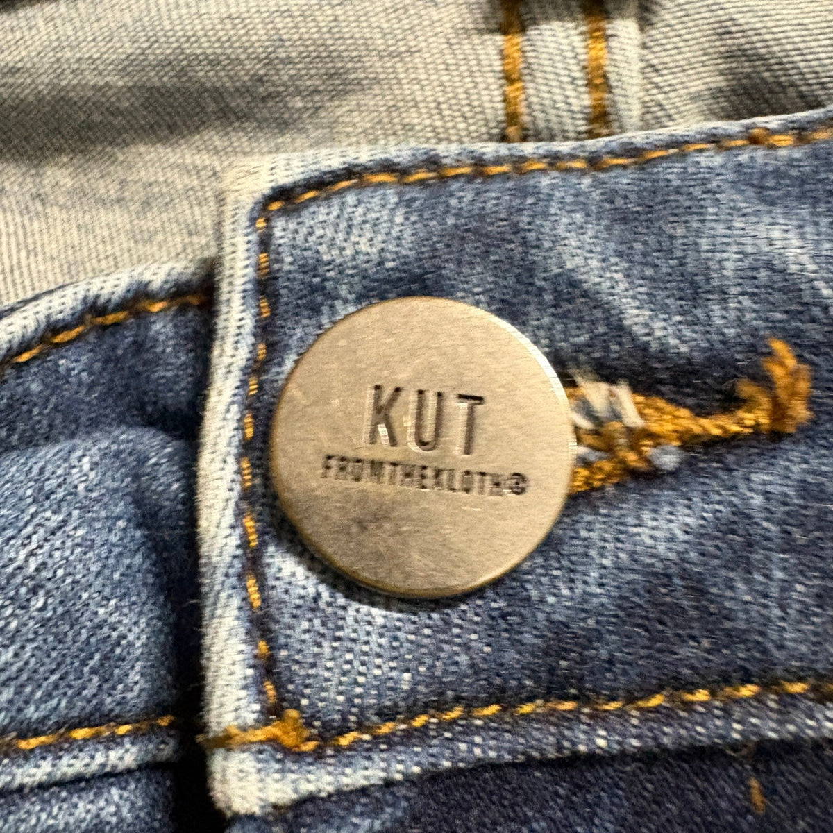 KUT From The Kloth Jeans Womens 4P Blue Denim Straight Leg Medium Wash Stretch