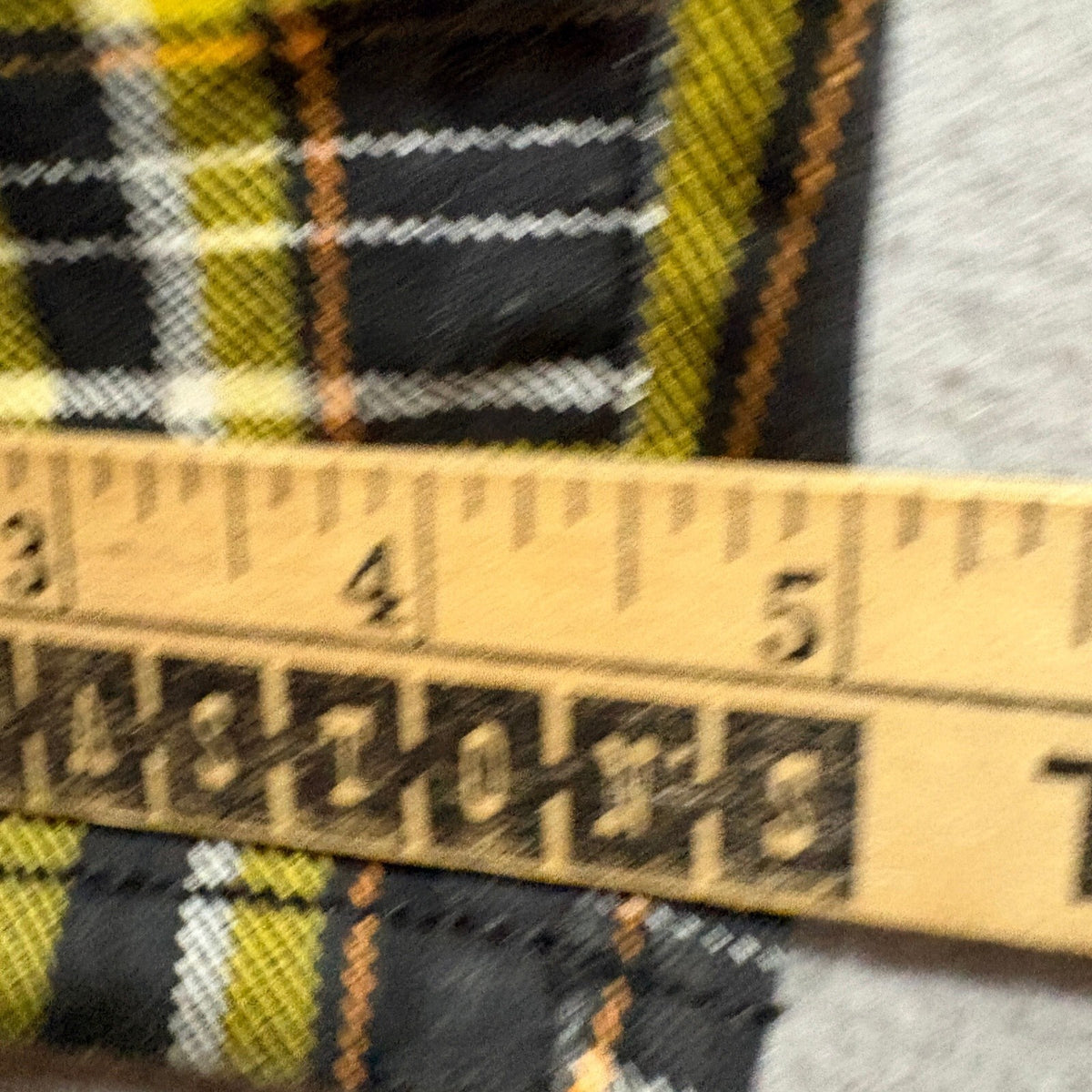 Wild Fable Plaid Skinny Pants Womens Size 4 Black Yellow Tartan Check Stretch