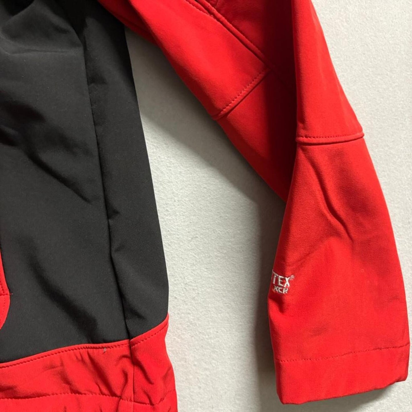 The North Face Summit Series Gore-Tex XCR Softshell Jacket Mens XXL Red Black