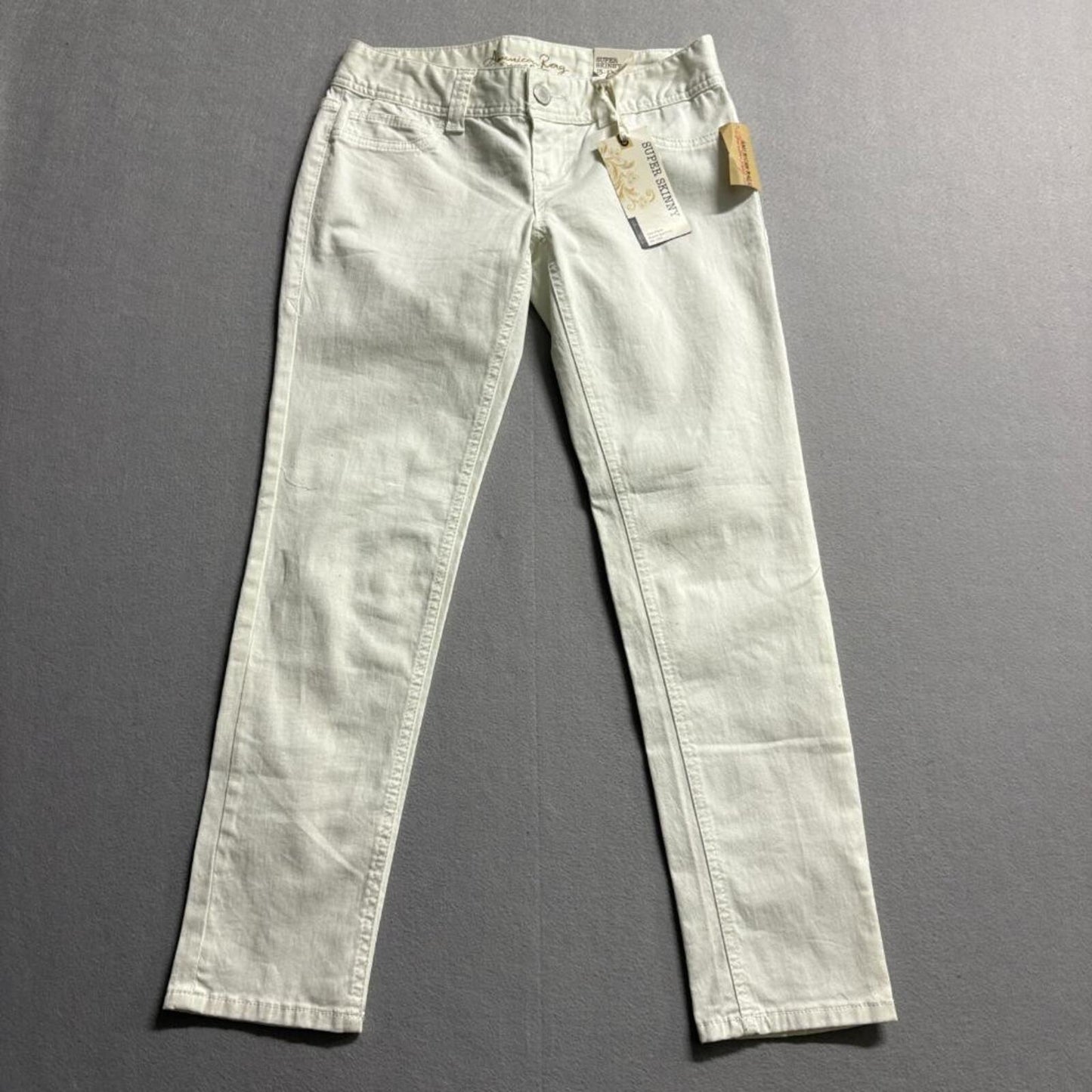 American Rag Cie Womens Super Skinny Jeans Size 3-S White Denim Stretch NWT