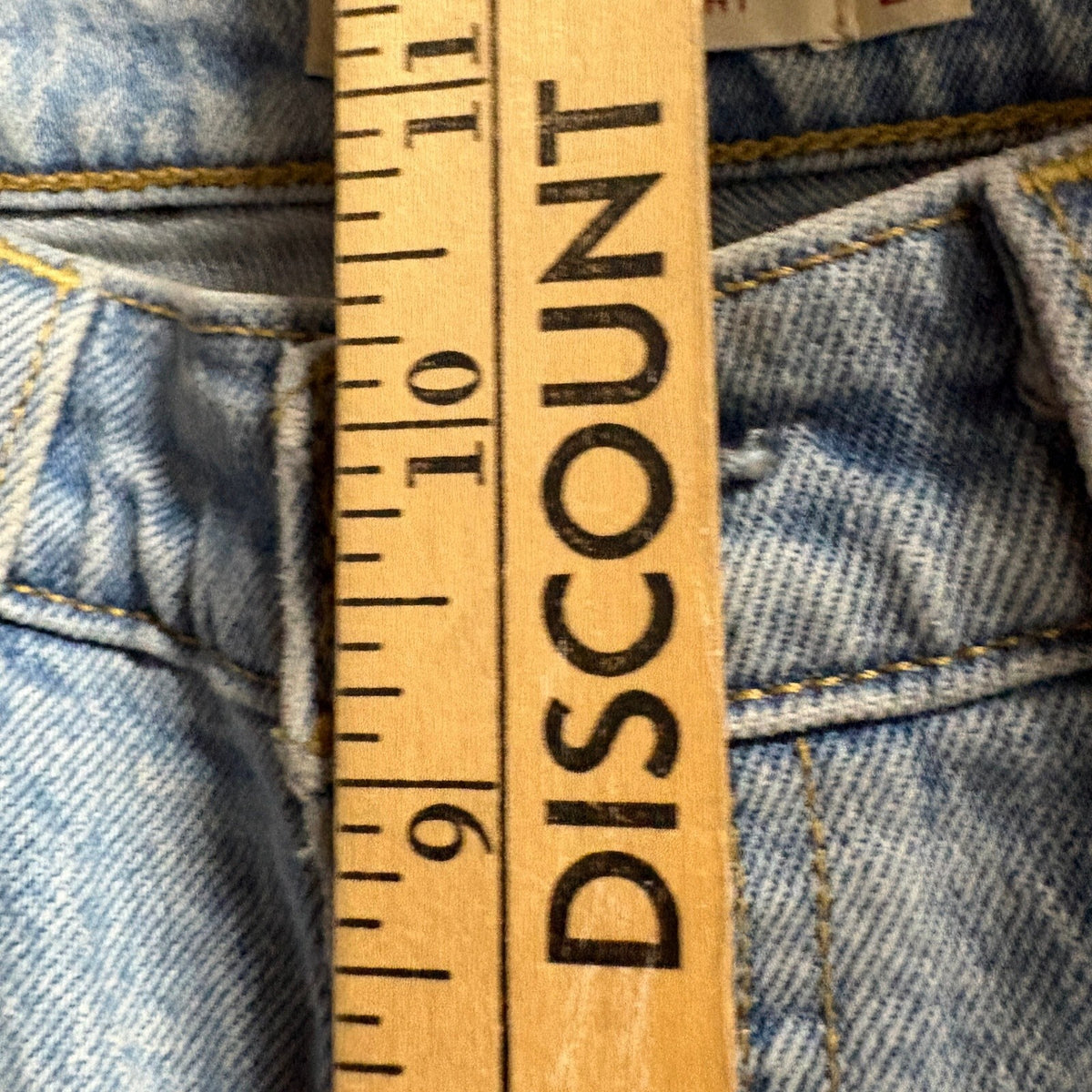 Levis Premium Ribcage Straight Jeans Womens 26 Distressed Light Wash Denim