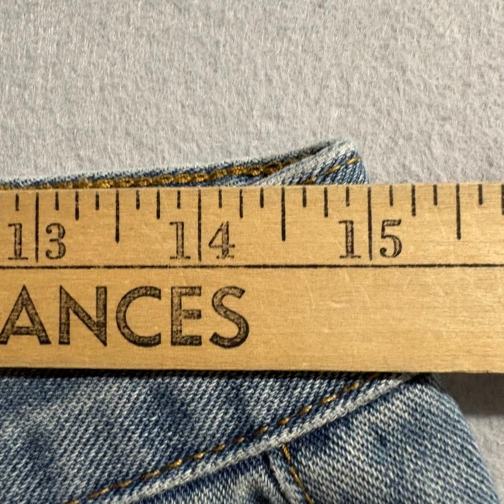 Angel Kiss Star Patch Jeans Womens Size 3/26 Blue Denim Straight Leg Raw Hem